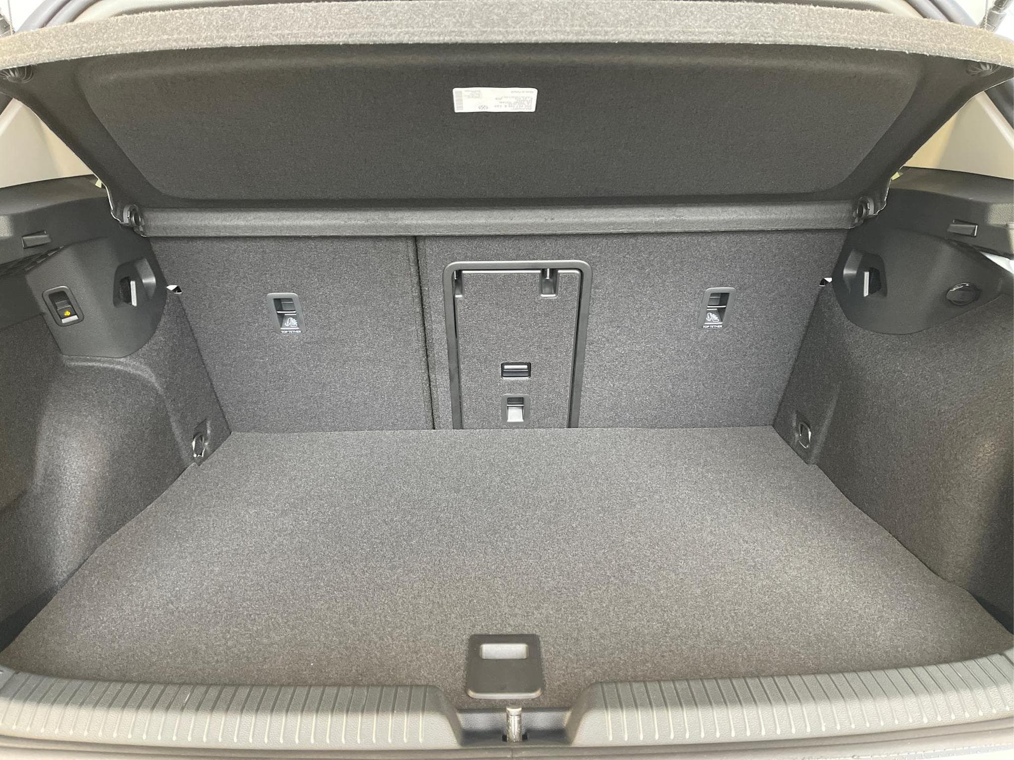 VW Golf Style (2026) - Photo 18