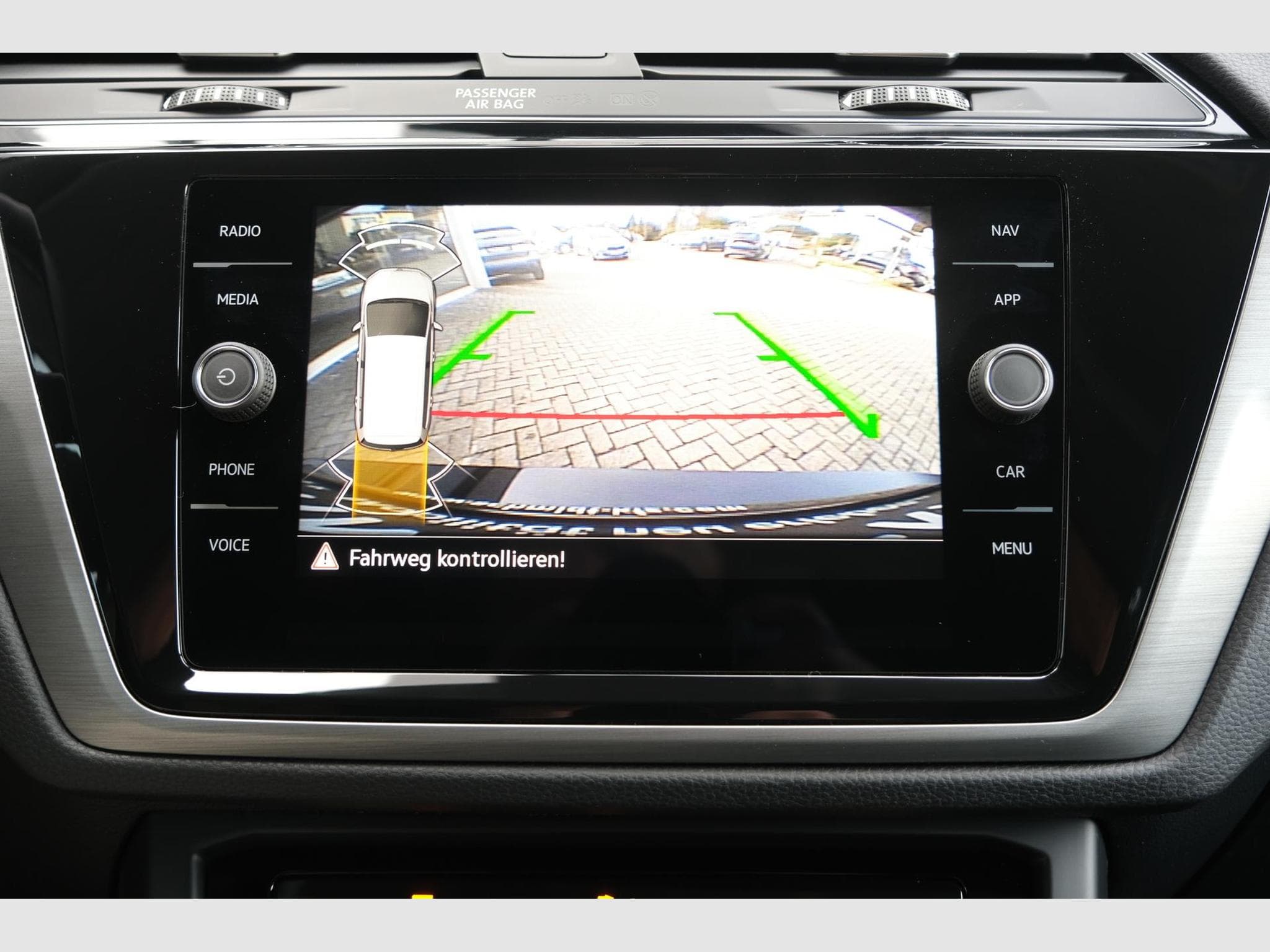 VW Touran 1.5 TSI DSG (2026) - Photo 15