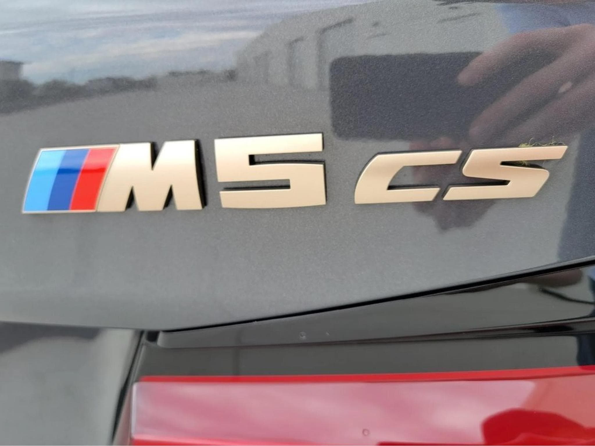 BMW M5 cs (2022) - Photo 3