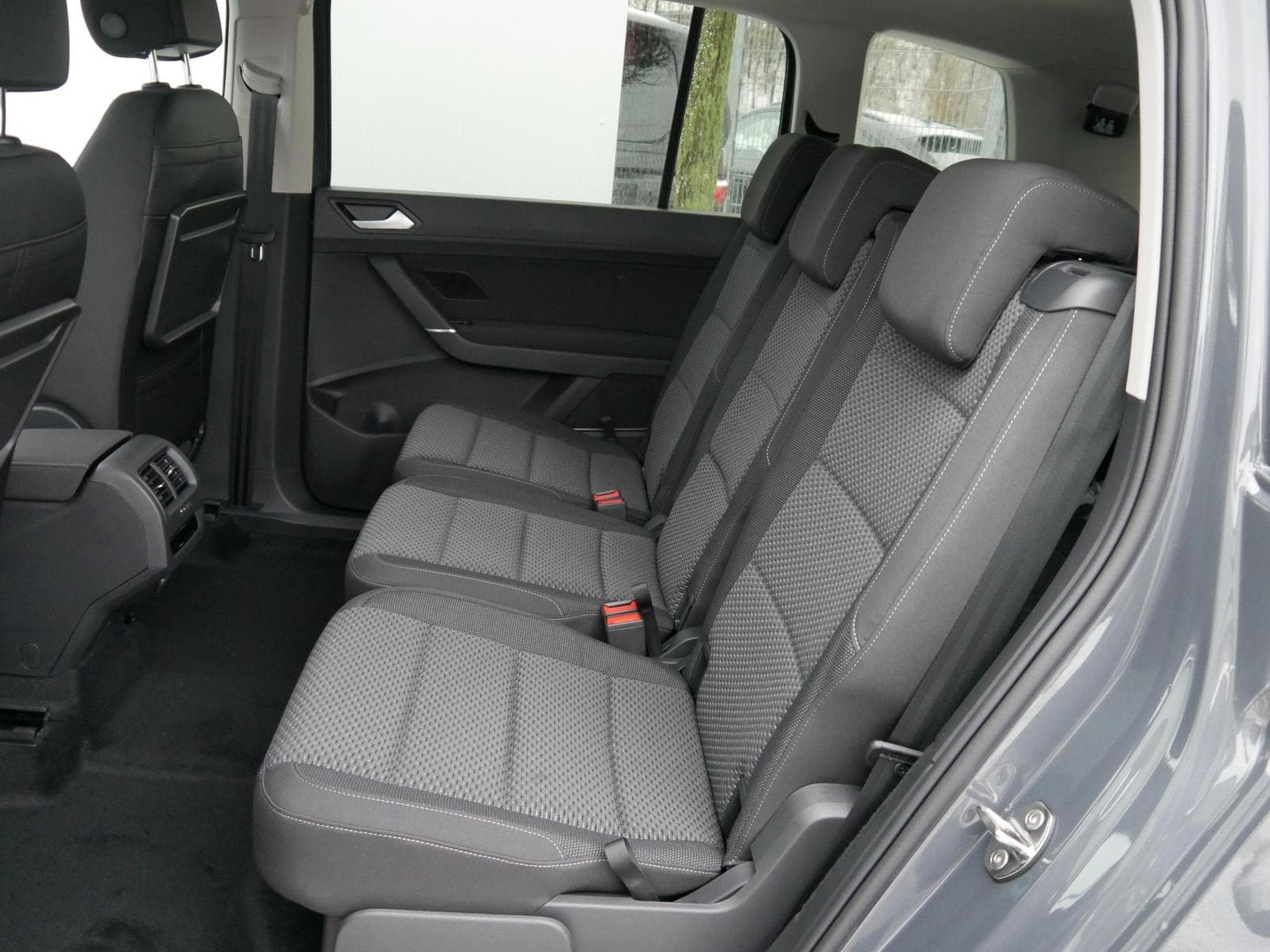 VW Touran Comfortline (2026) - Photo 7