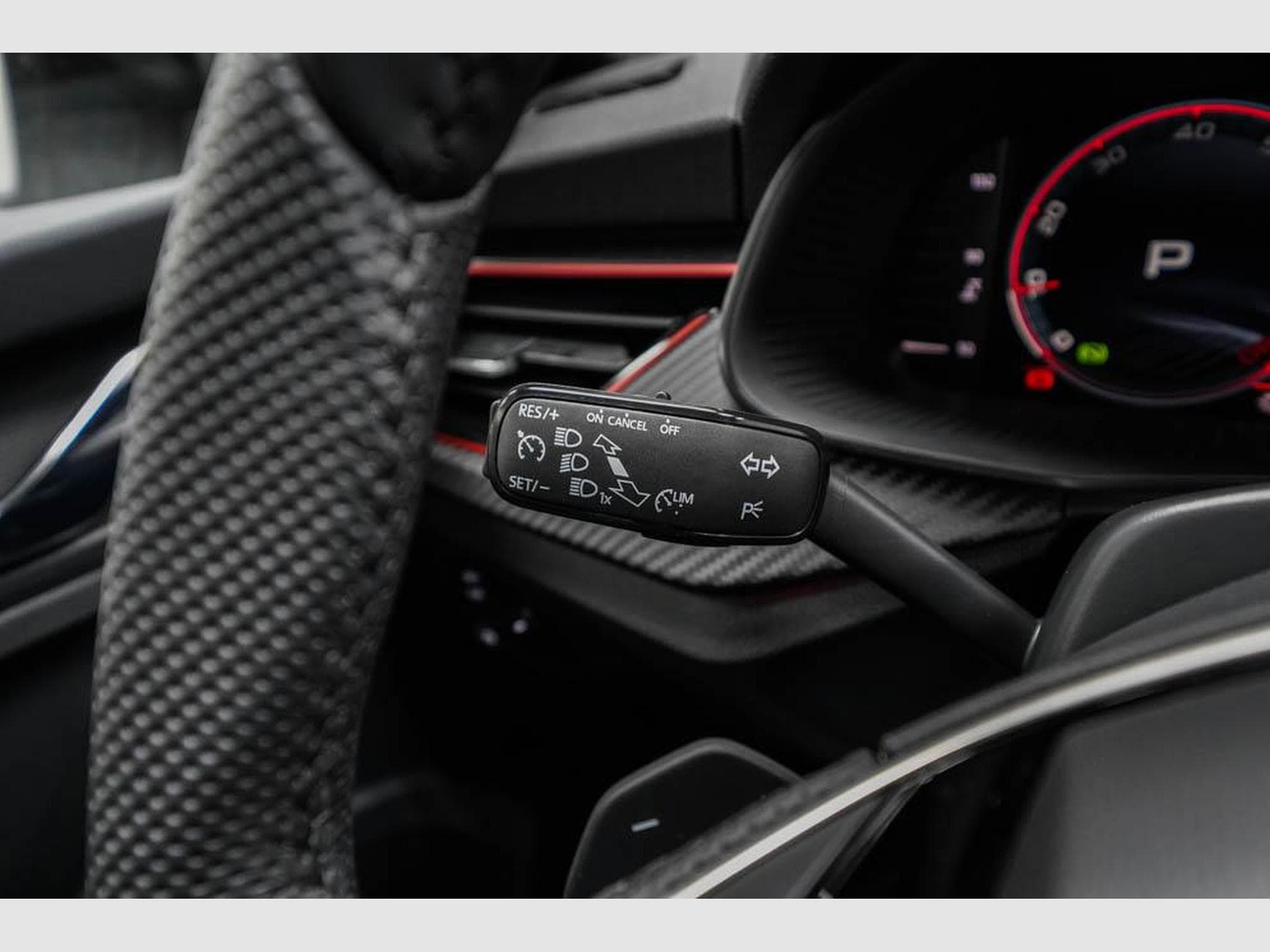 Skoda Scala 1,5 TSI DSG (2025) - Foto 10