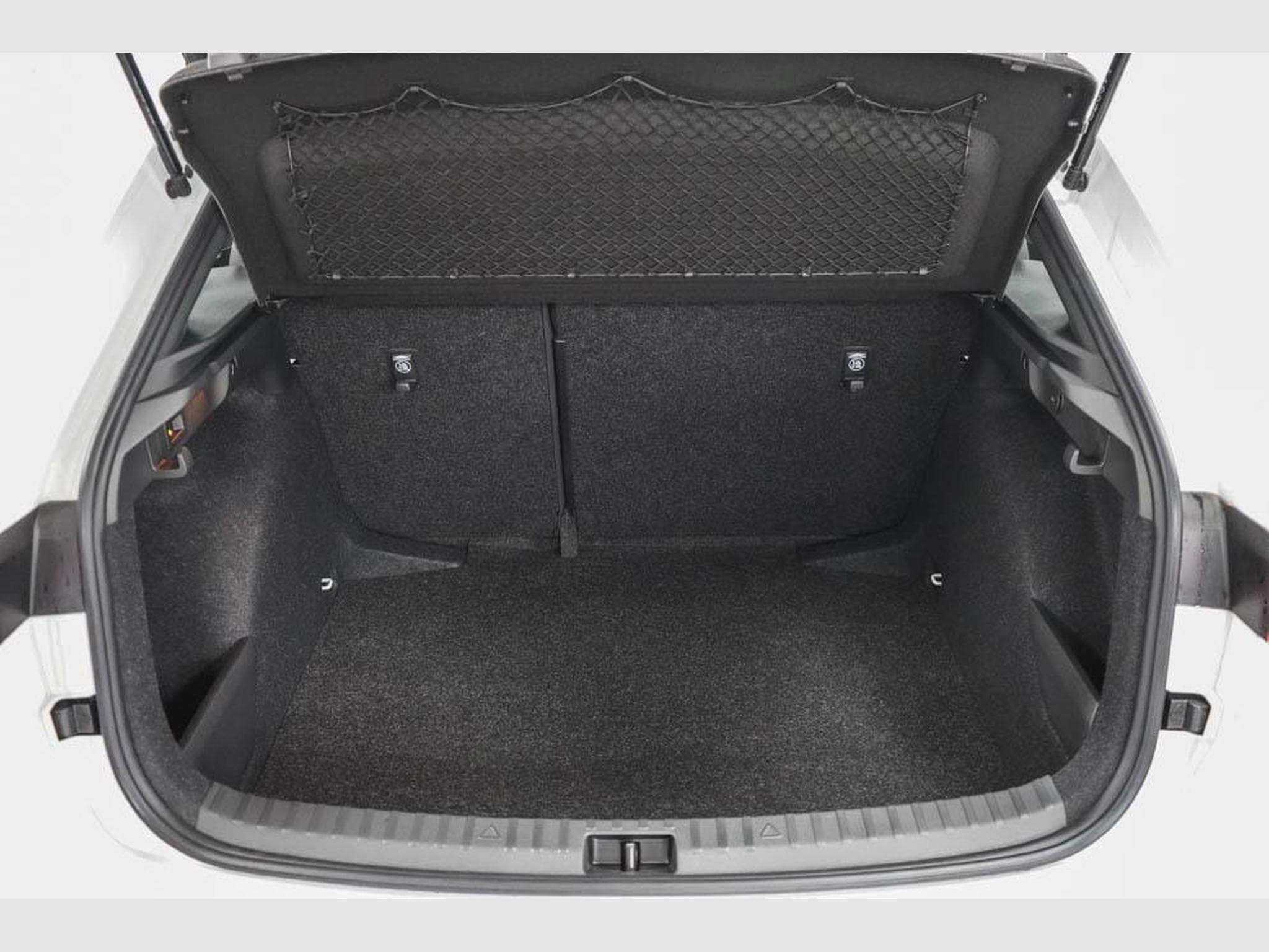 Skoda Scala 1,5 TSI DSG (2025) - Foto 18