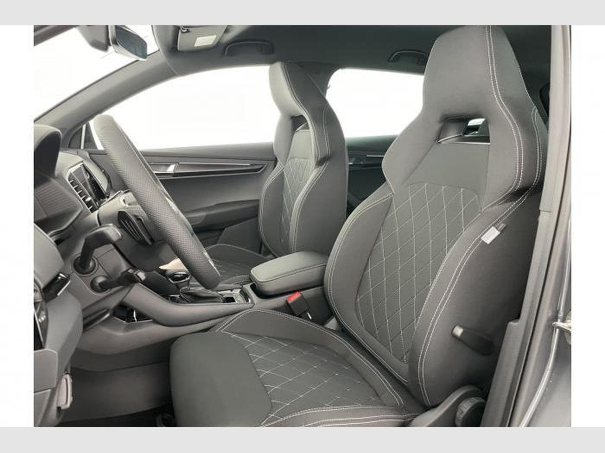 Skoda Karoq Sportline (2026) - Photo 12