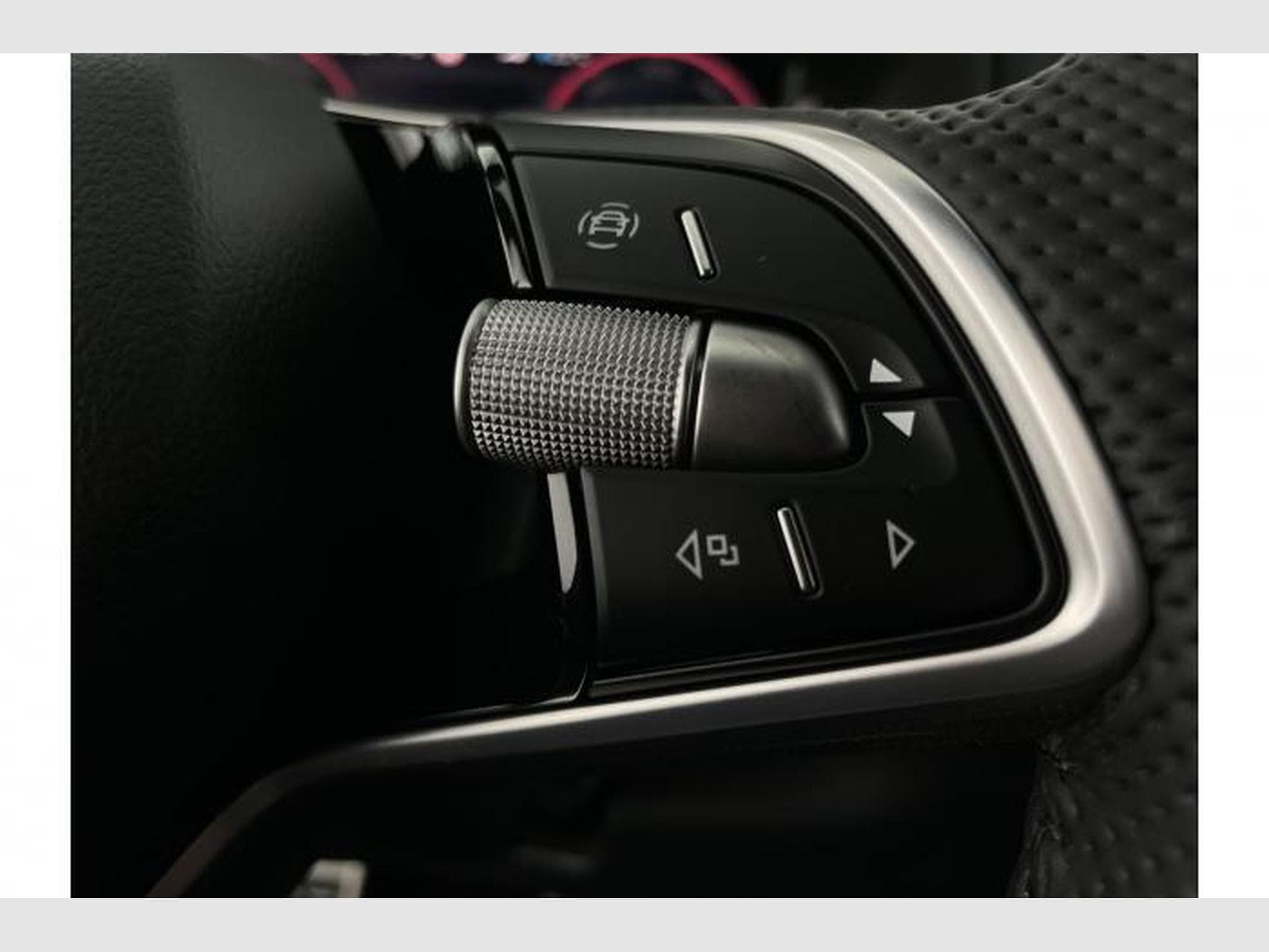 Skoda Karoq Sportline (2026) - Photo 24