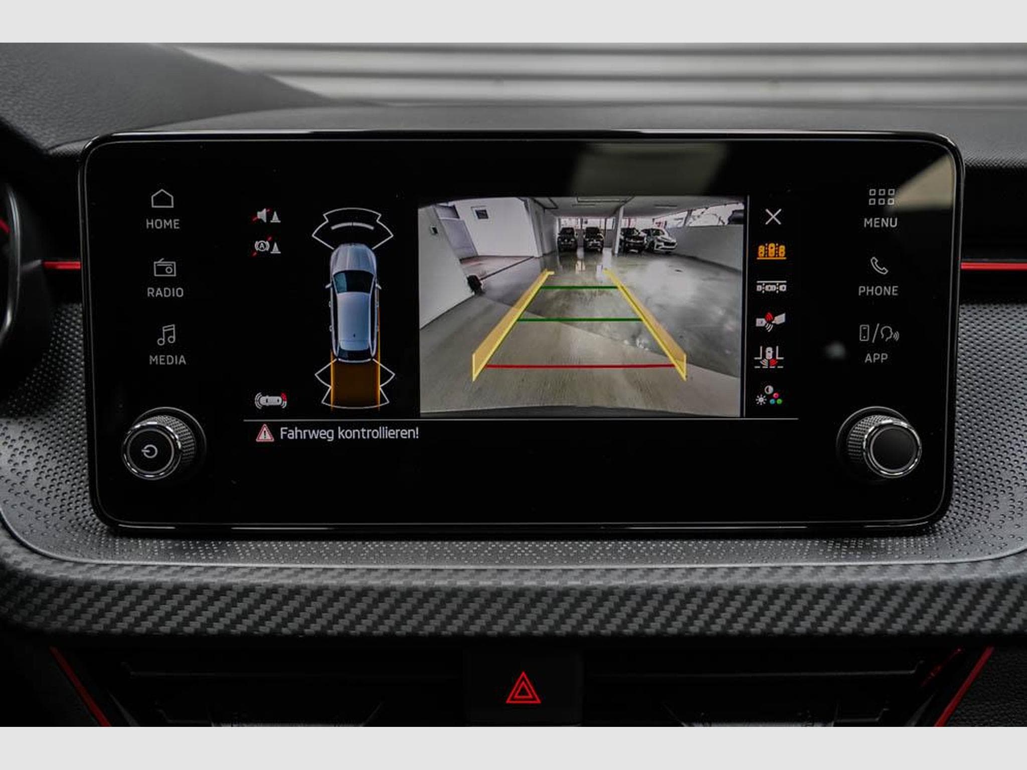 Skoda Scala 1,5 TSI DSG (2025) - Foto 14