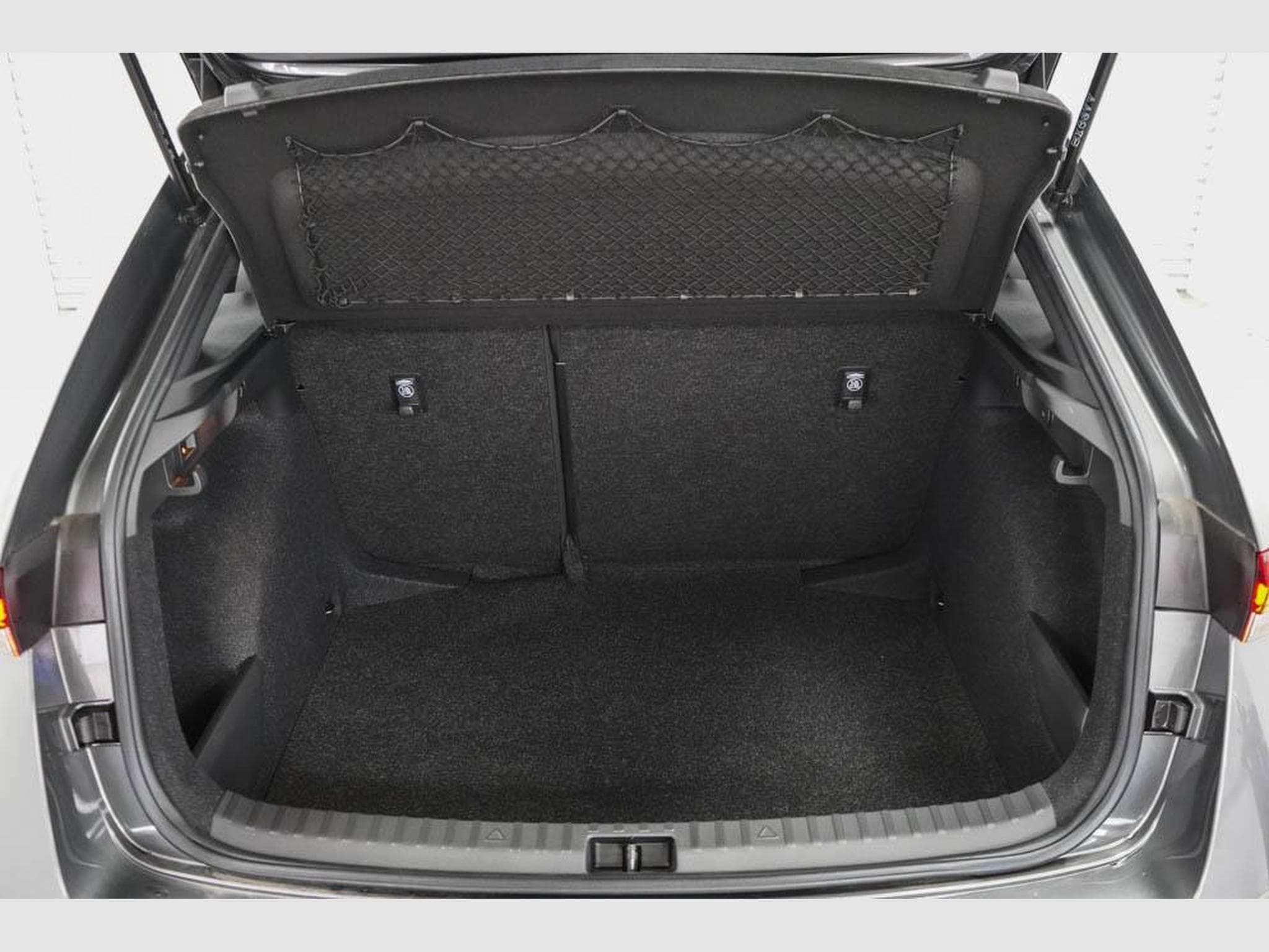 Skoda Scala 1,5 TSI DSG (2025) - Foto 18