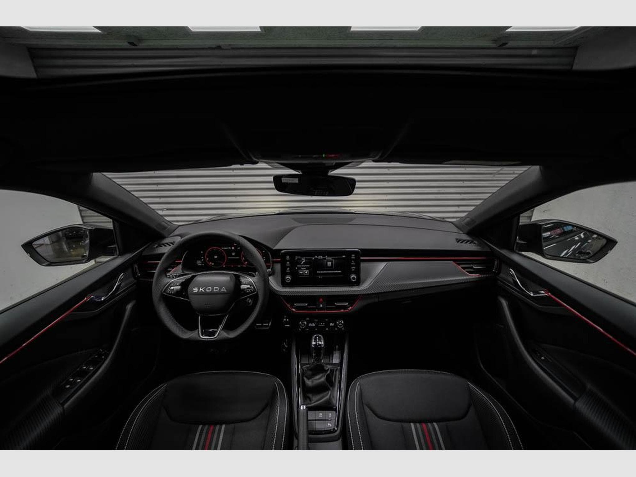 Skoda Scala 1,5 TSI DSG (2025) - Foto 6