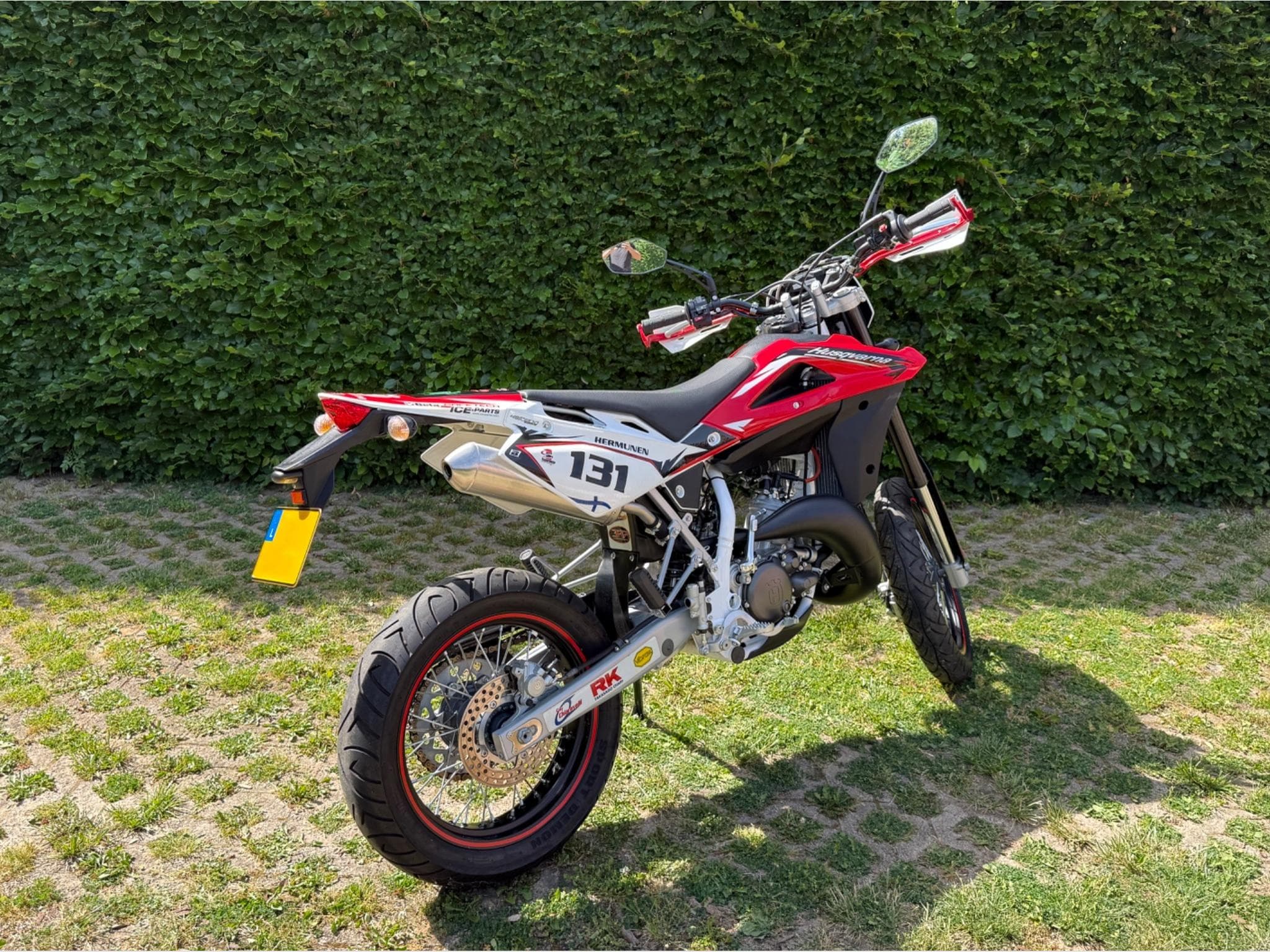Husqvarna SMS 125 (2013) - Photo 2