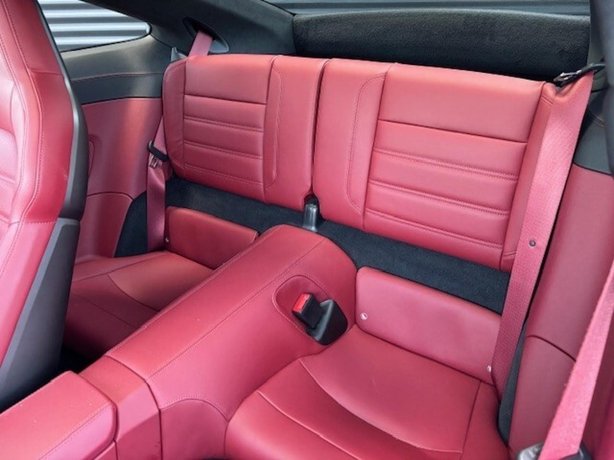 Porsche 992 CARRERA 4S (2024) - Photo 5