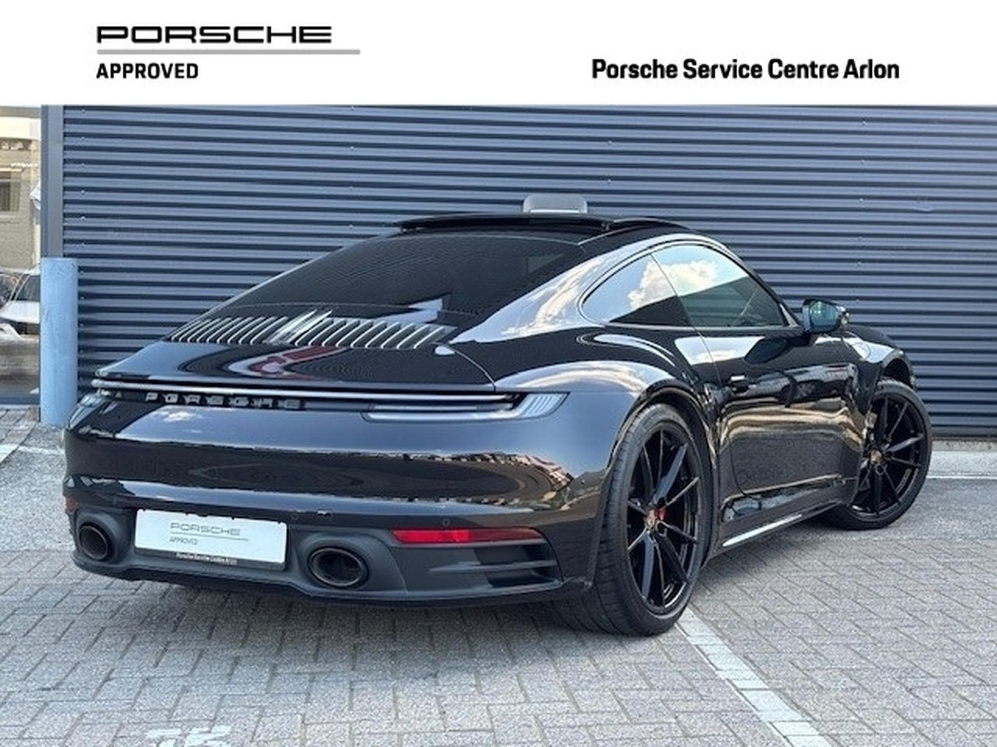 Porsche 992 CARRERA 4S (2024) - Photo 3