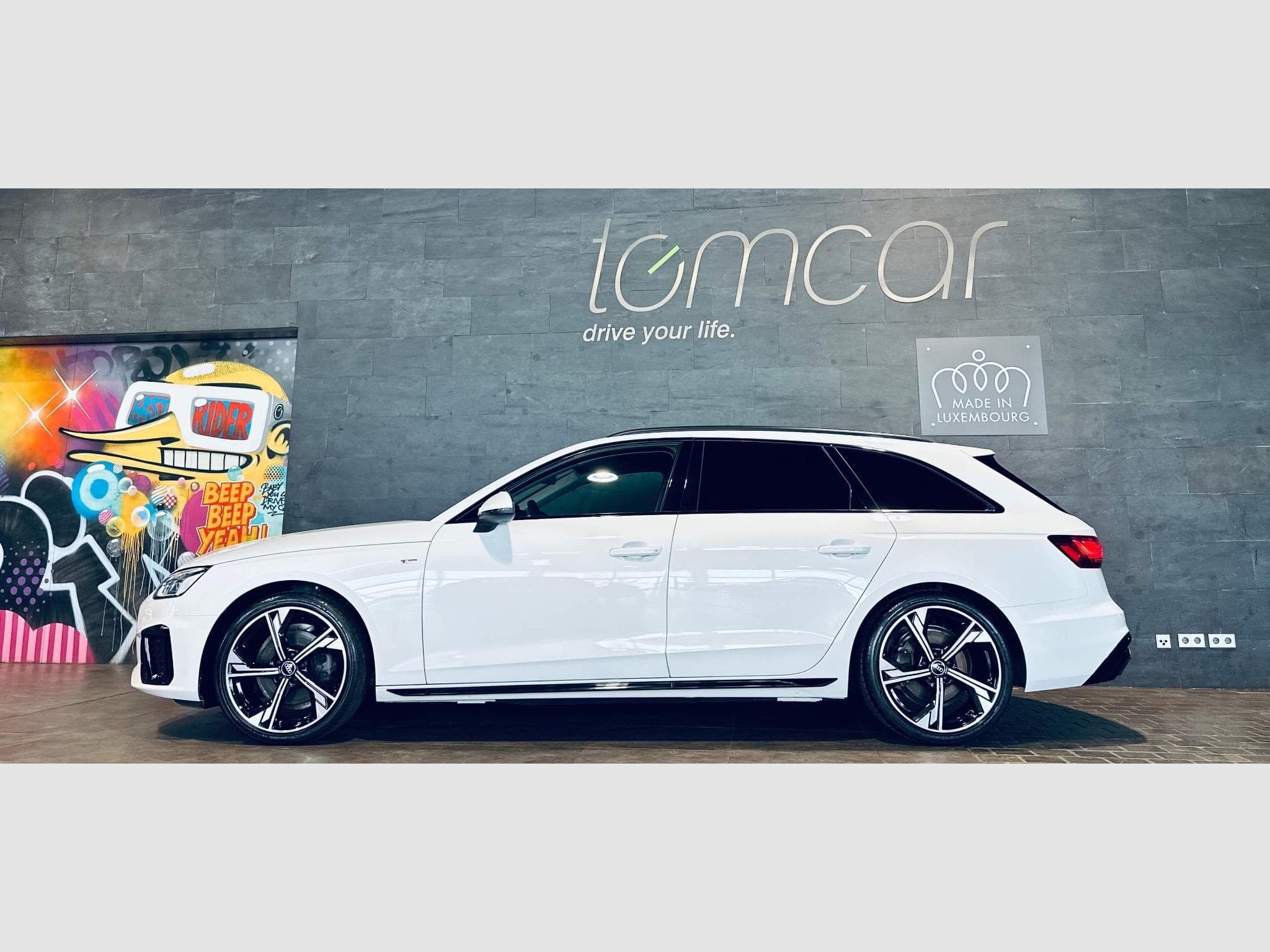 Audi A4 A4 AVANT S-LINE 35 TFSI S-TRONIC (2023) - Photo 1