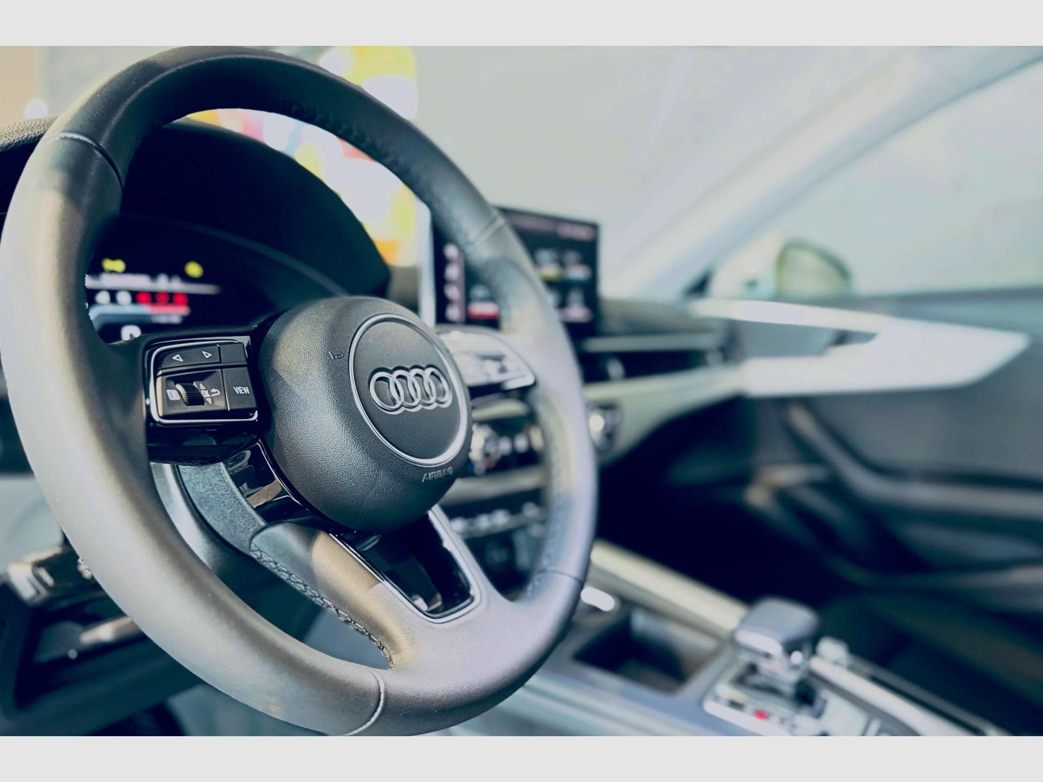 Audi A4 A4 AVANT S-LINE 35 TFSI S-TRONIC (2023) - Photo 9