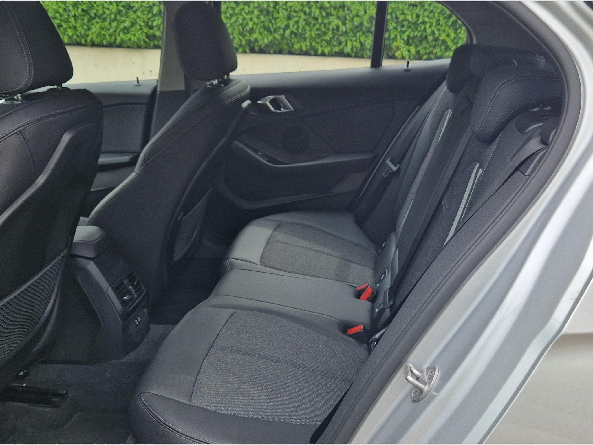 BMW 118 iA DKG7 (2021) - Photo 8