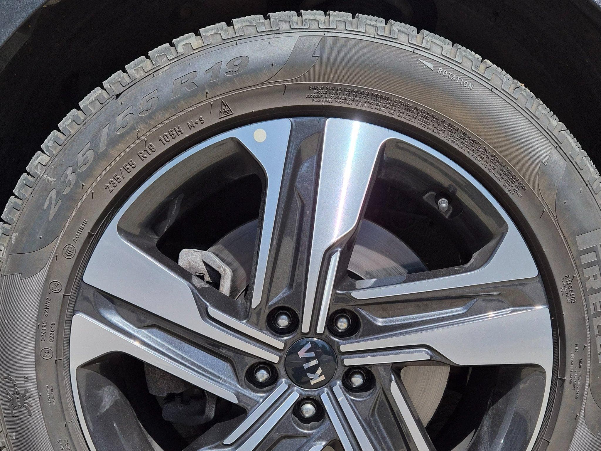 Kia Sorento Pace 4WD 2,2l CRDi (2023) - Photo 5