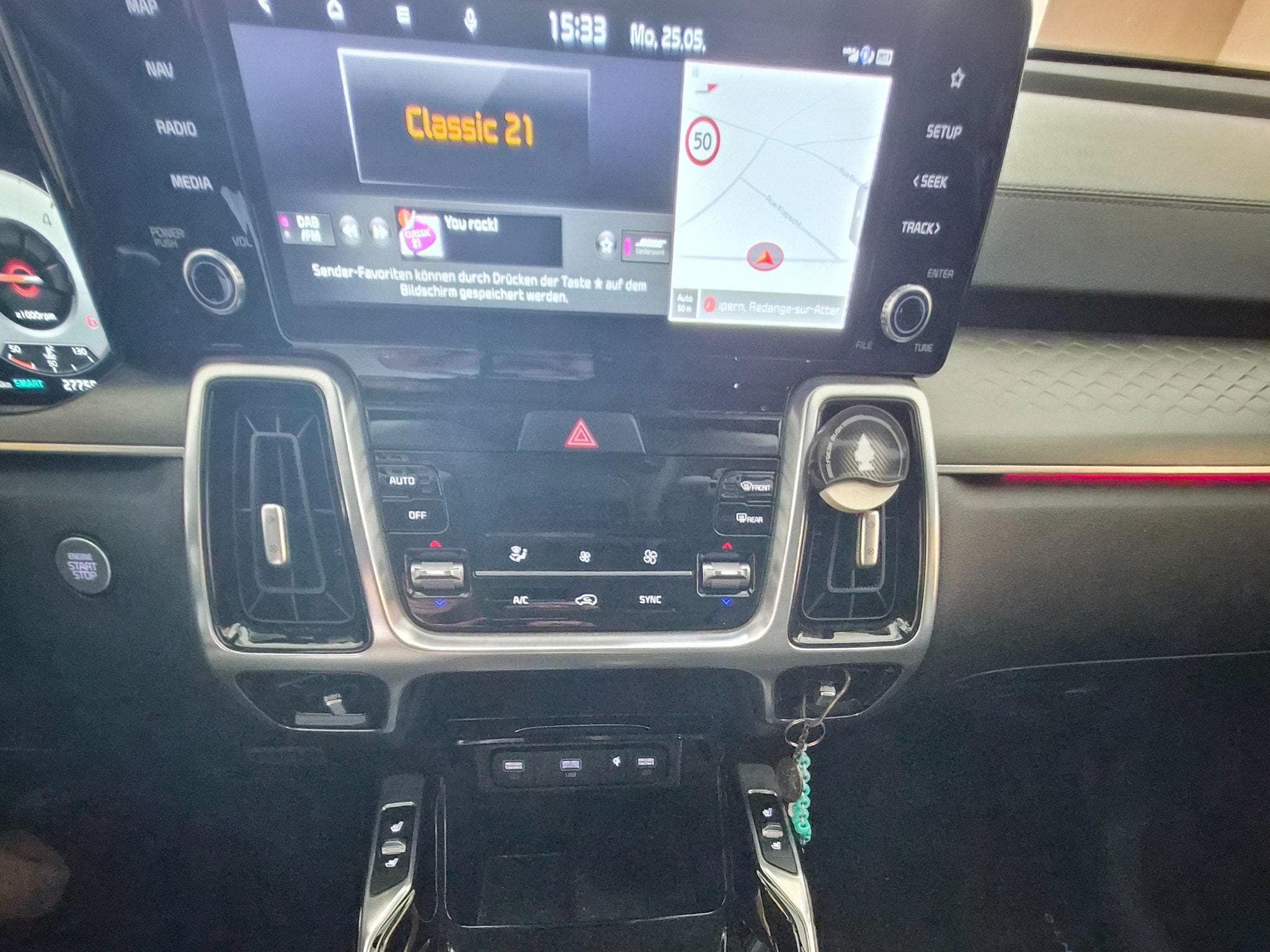 Kia Sorento Pace 4WD 2,2l CRDi (2023) - Photo 9