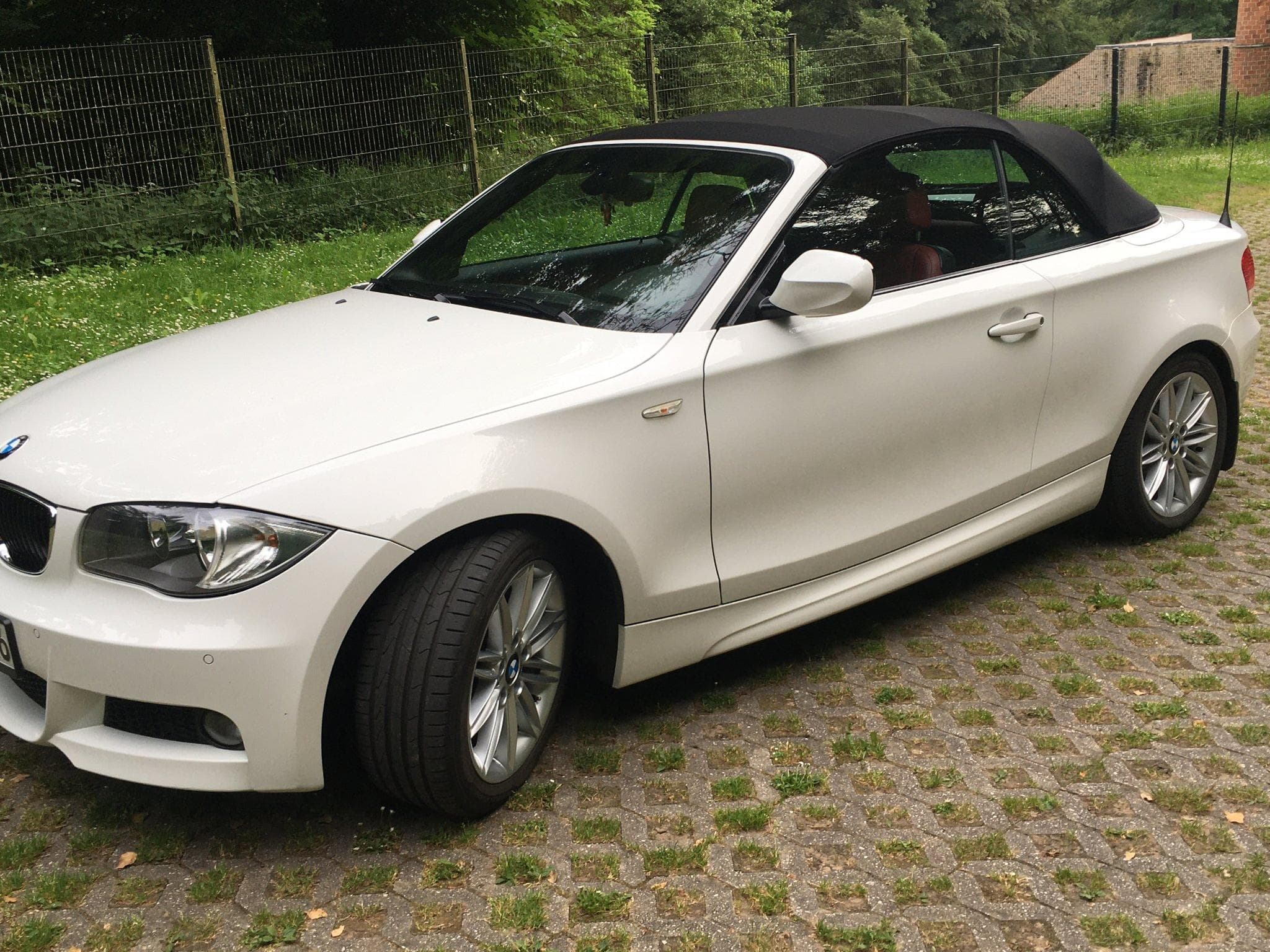 BMW 120 120D Pack M (2011) - Photo 2