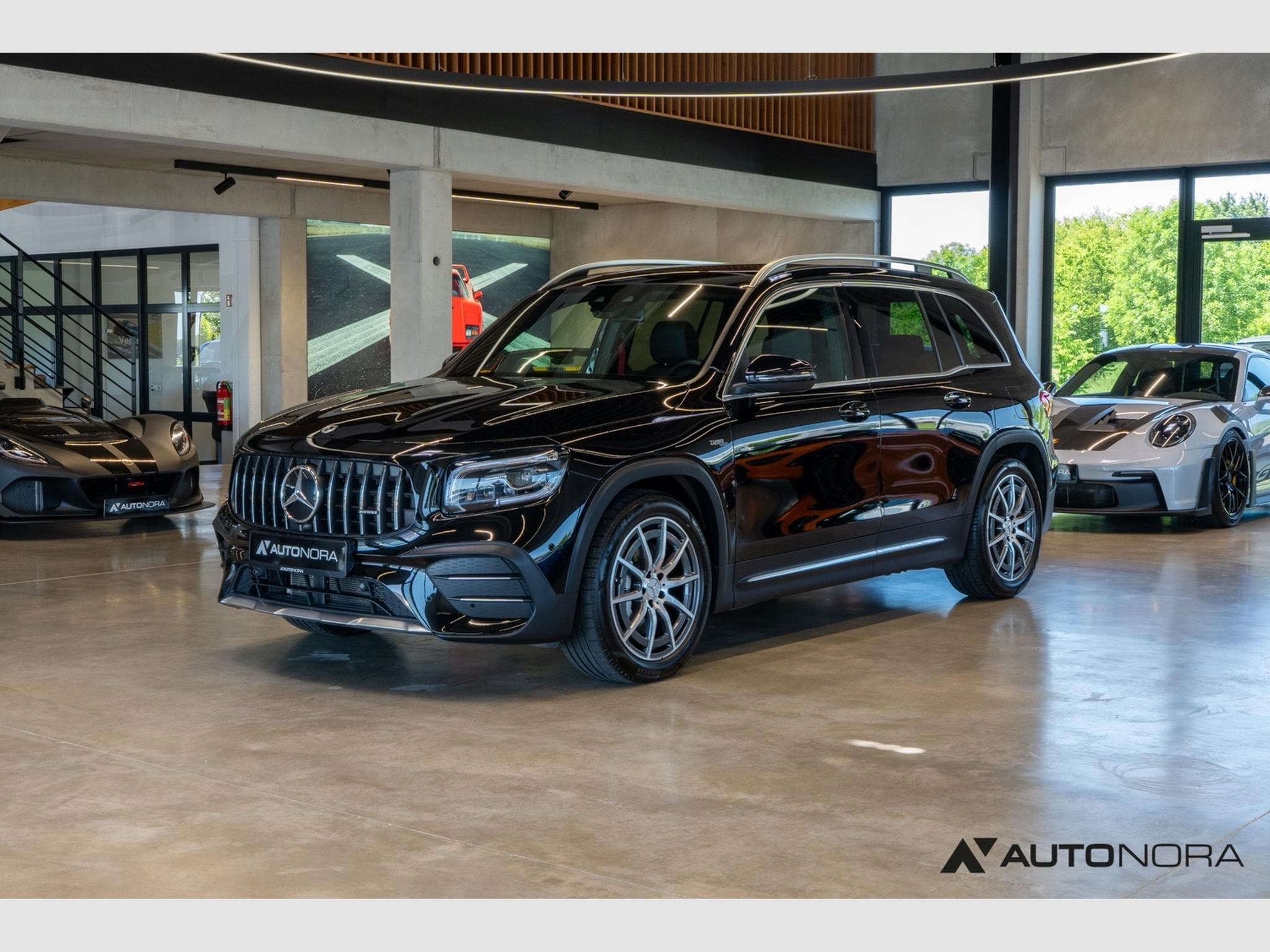 Mercedes GLB 35 AMG (2023) - Photo 1