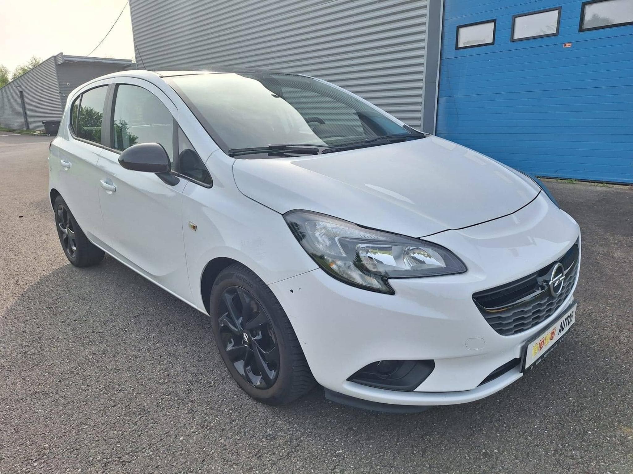Opel Corsa E 1.3 cdti 75ch black edition (2018) - Foto 1