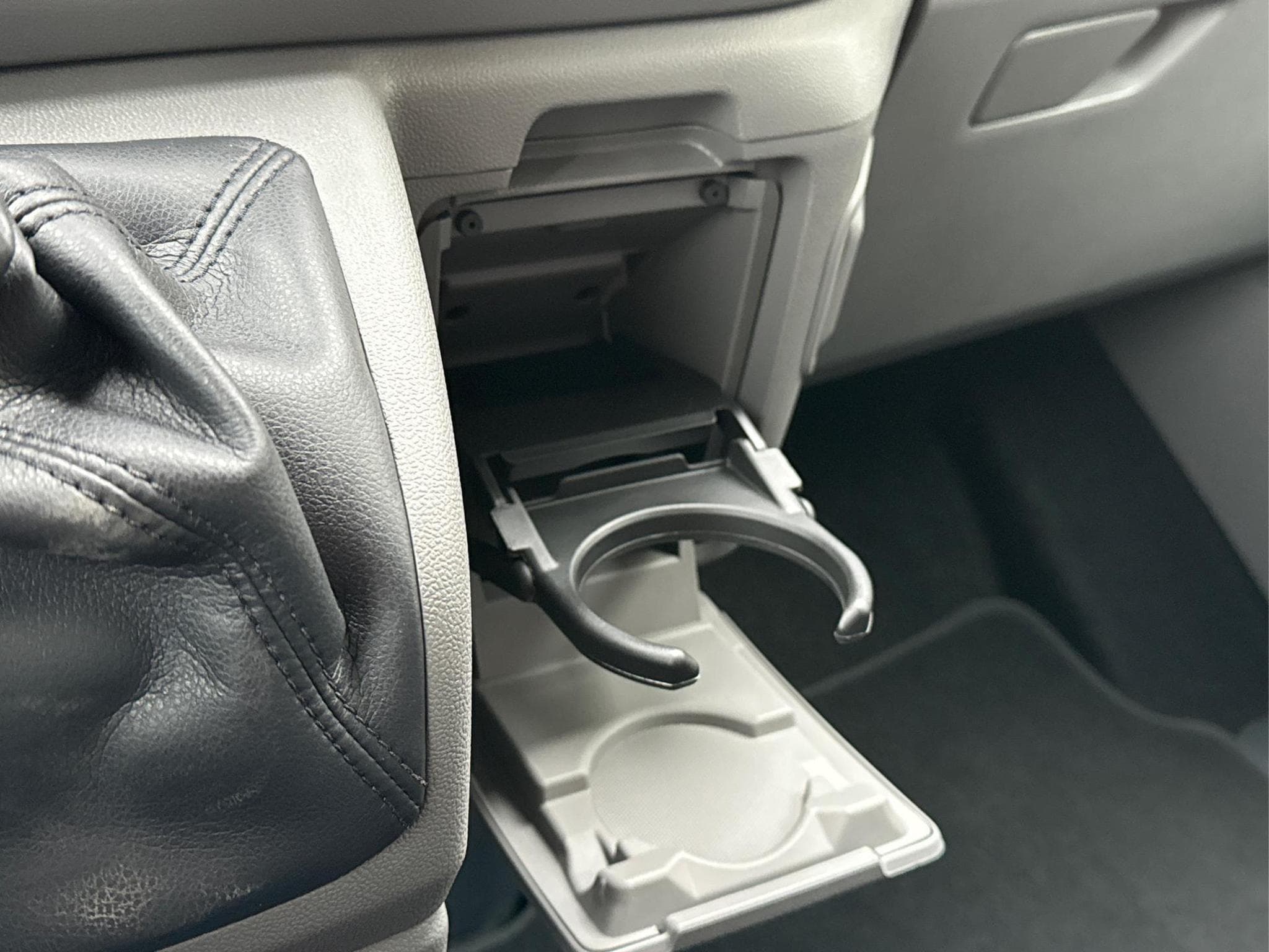 VW T7 Basis (2026) - Photo 18