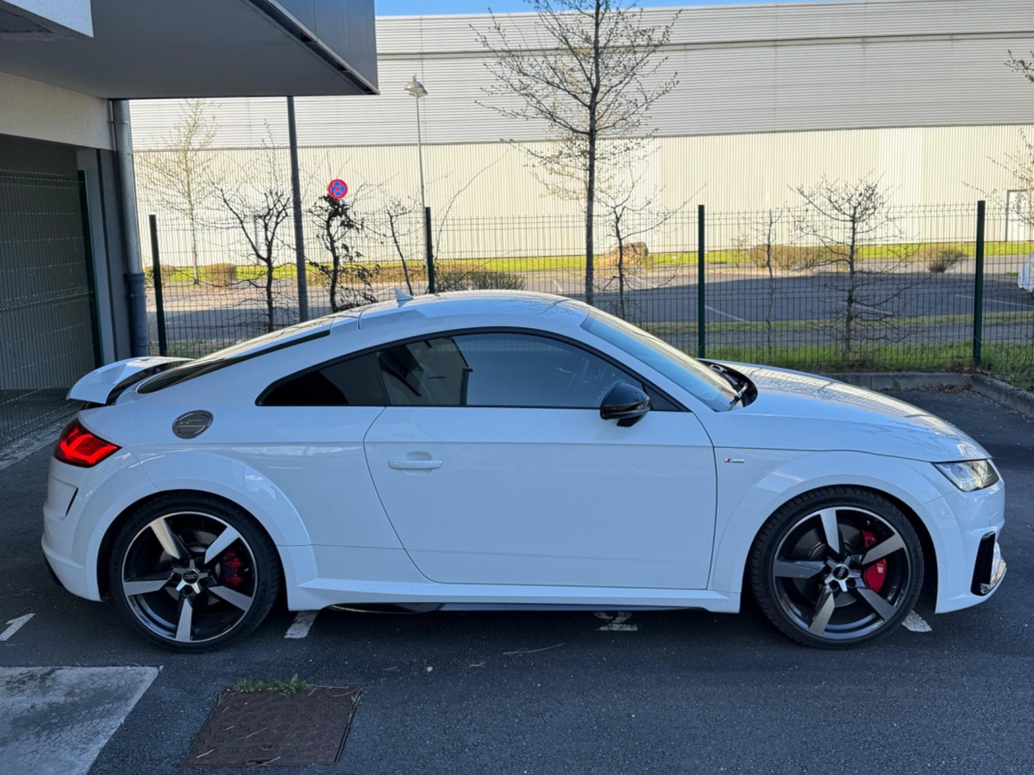 Audi TT S-line Pack compétition B&O Quattro 245 (2019) - Photo 2