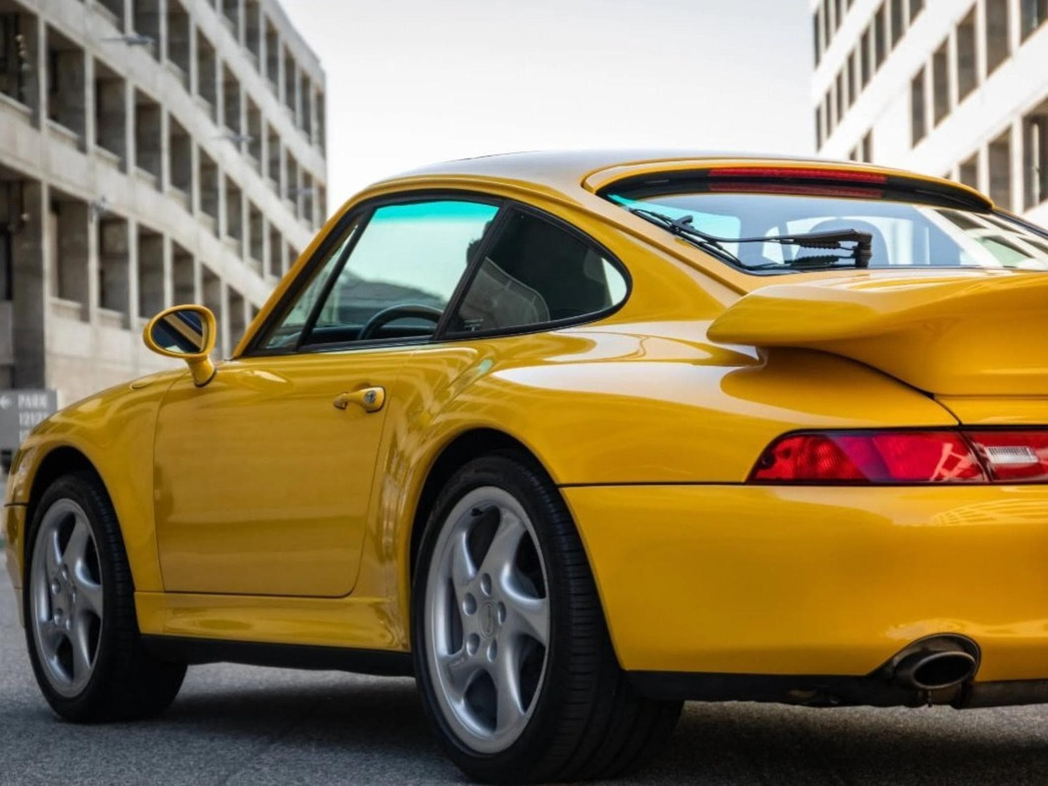 Porsche 911 Turbo (1996) - Photo 2