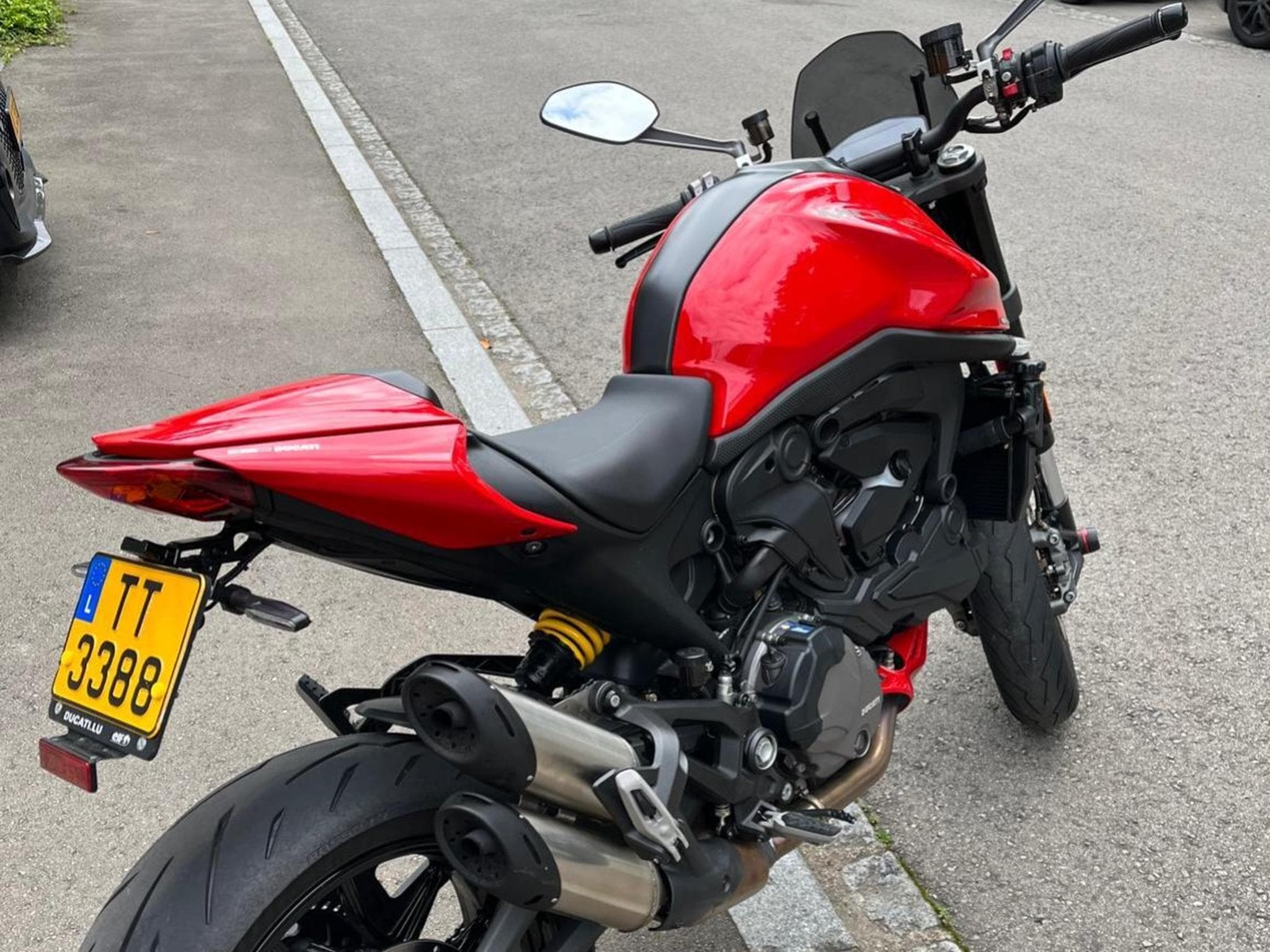 Ducati Monster + (2022) - Photo 3