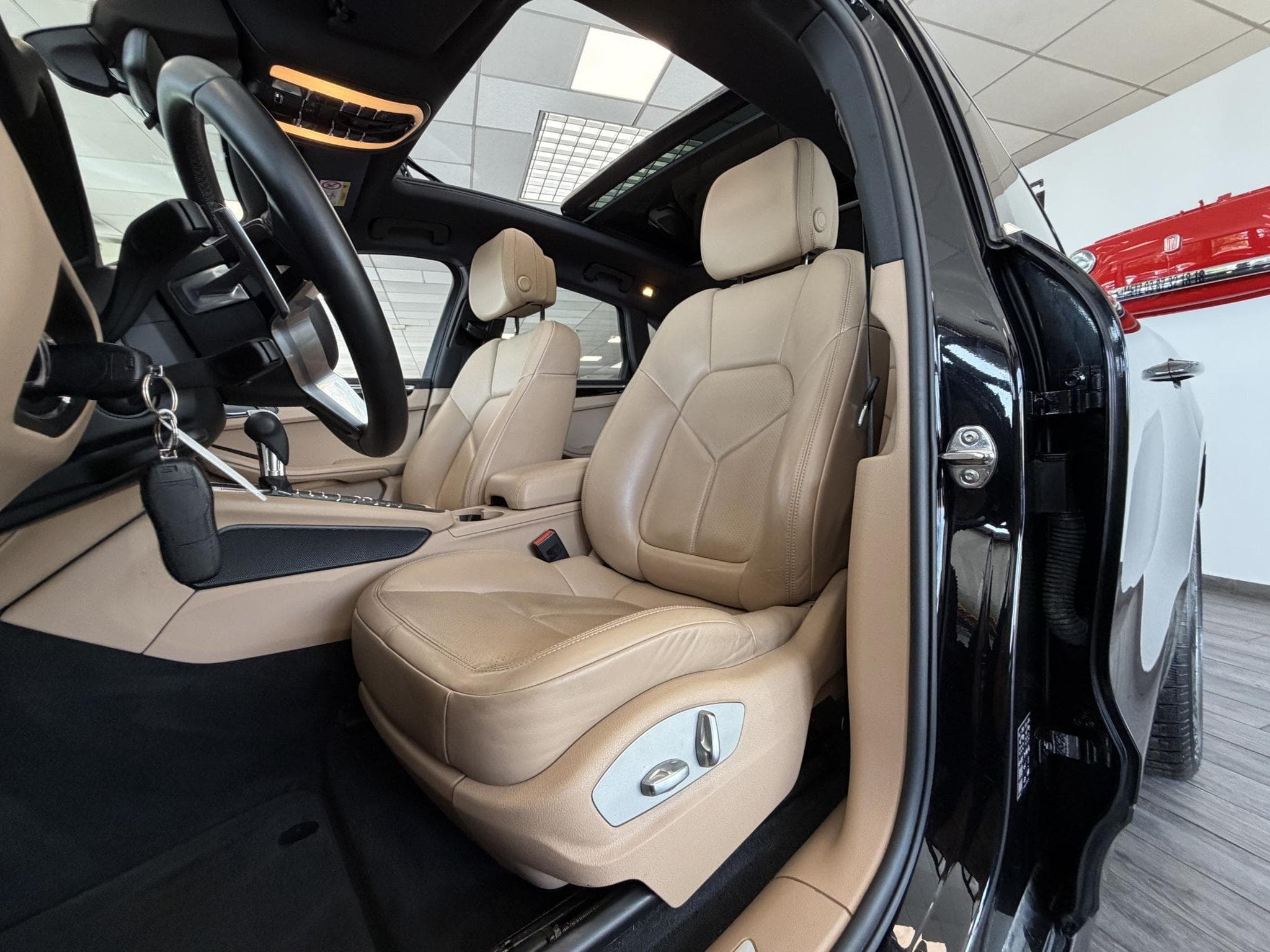 Porsche Macan 3.0L V6 S (2021) - Photo 7