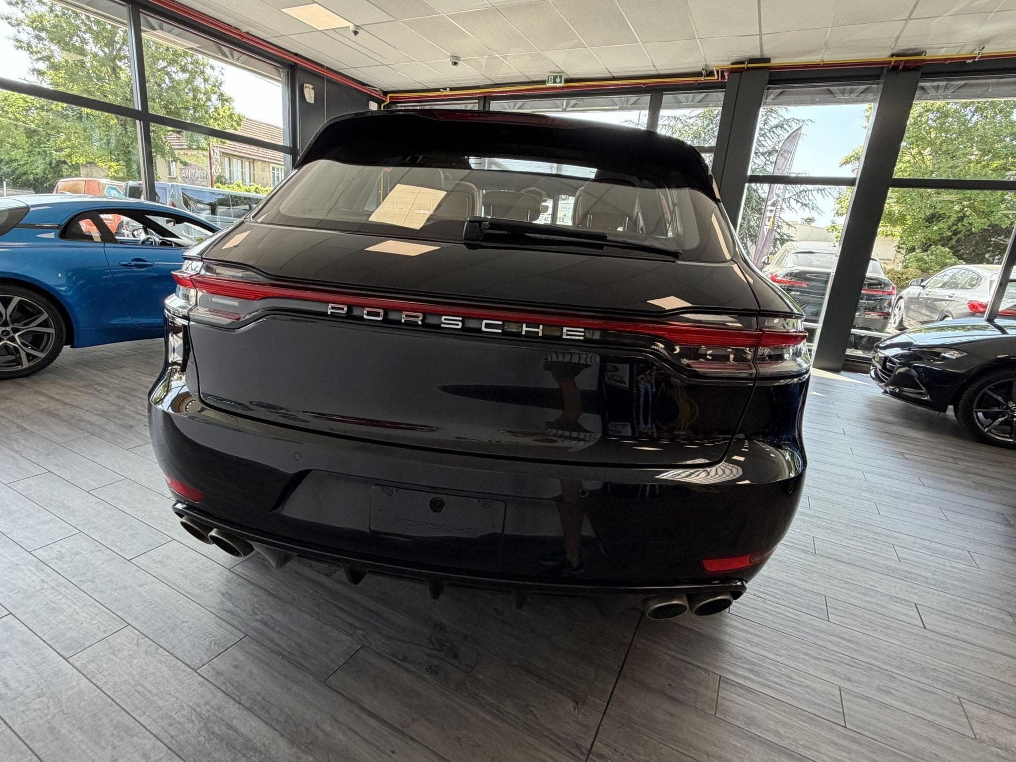 Porsche Macan 3.0L V6 S (2021) - Photo 3