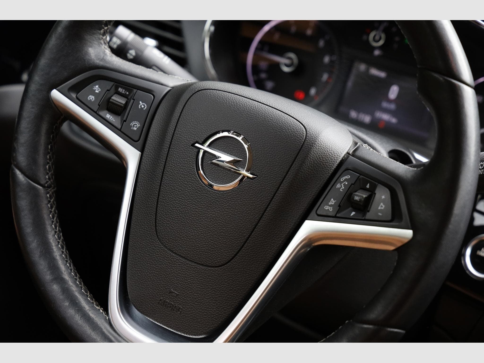 Opel Mokka X 1.4 Turbo 140cv Innovation (2018) - Photo 12
