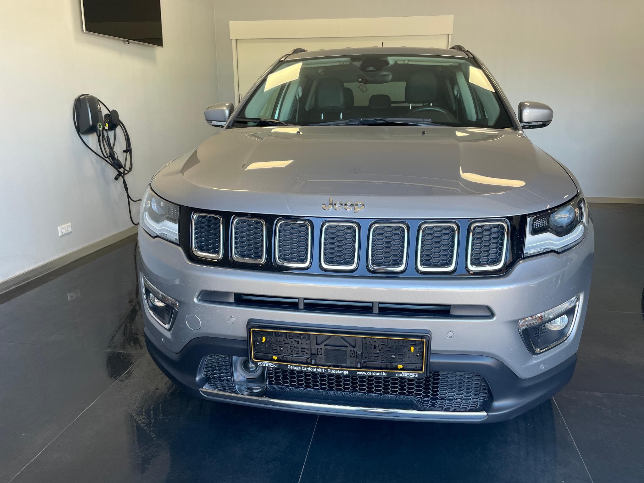 Jeep Compass Limited (2019) - Photo 1