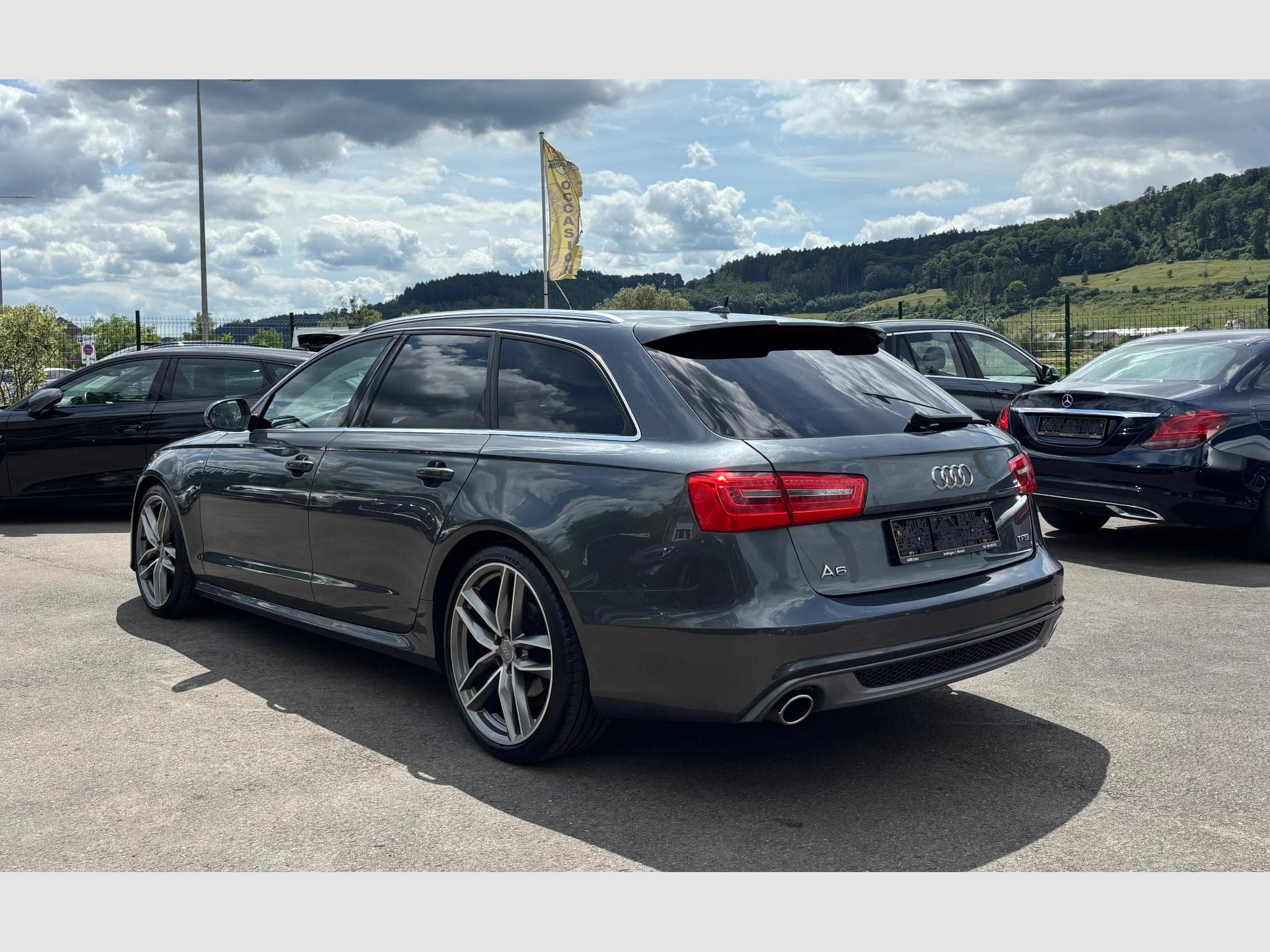 Audi A6 AVANT 2.0 TFSI 180ch S-Line (2013) - Photo 2