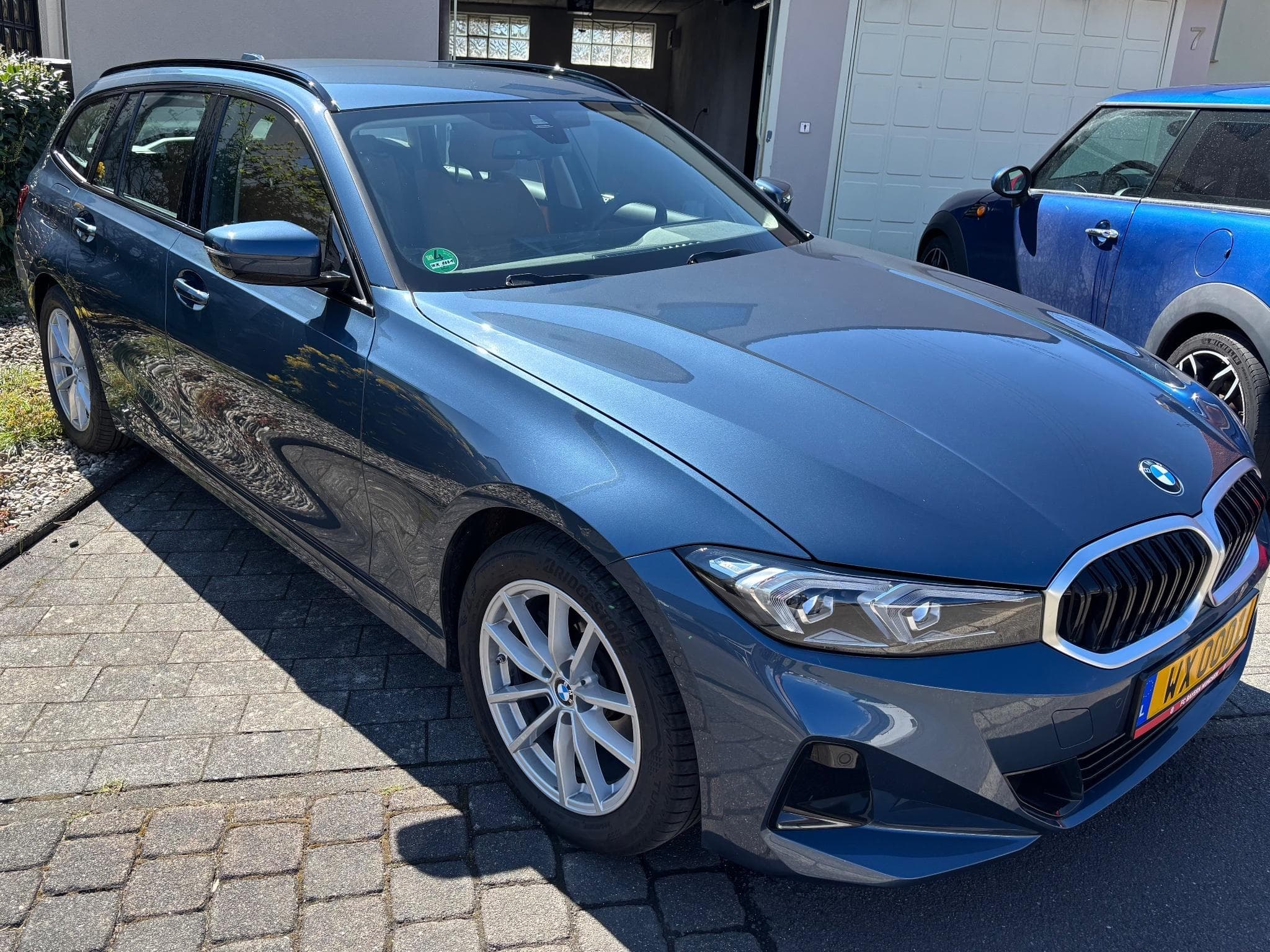BMW 318 318 Touring (2024) - Photo 1