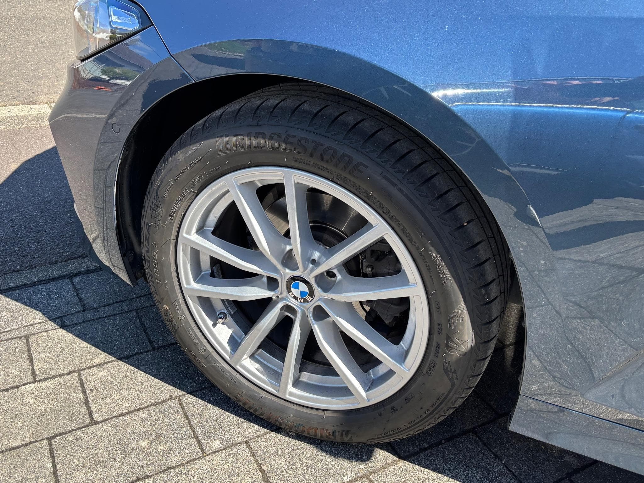 BMW 318 318 Touring (2024) - Photo 5