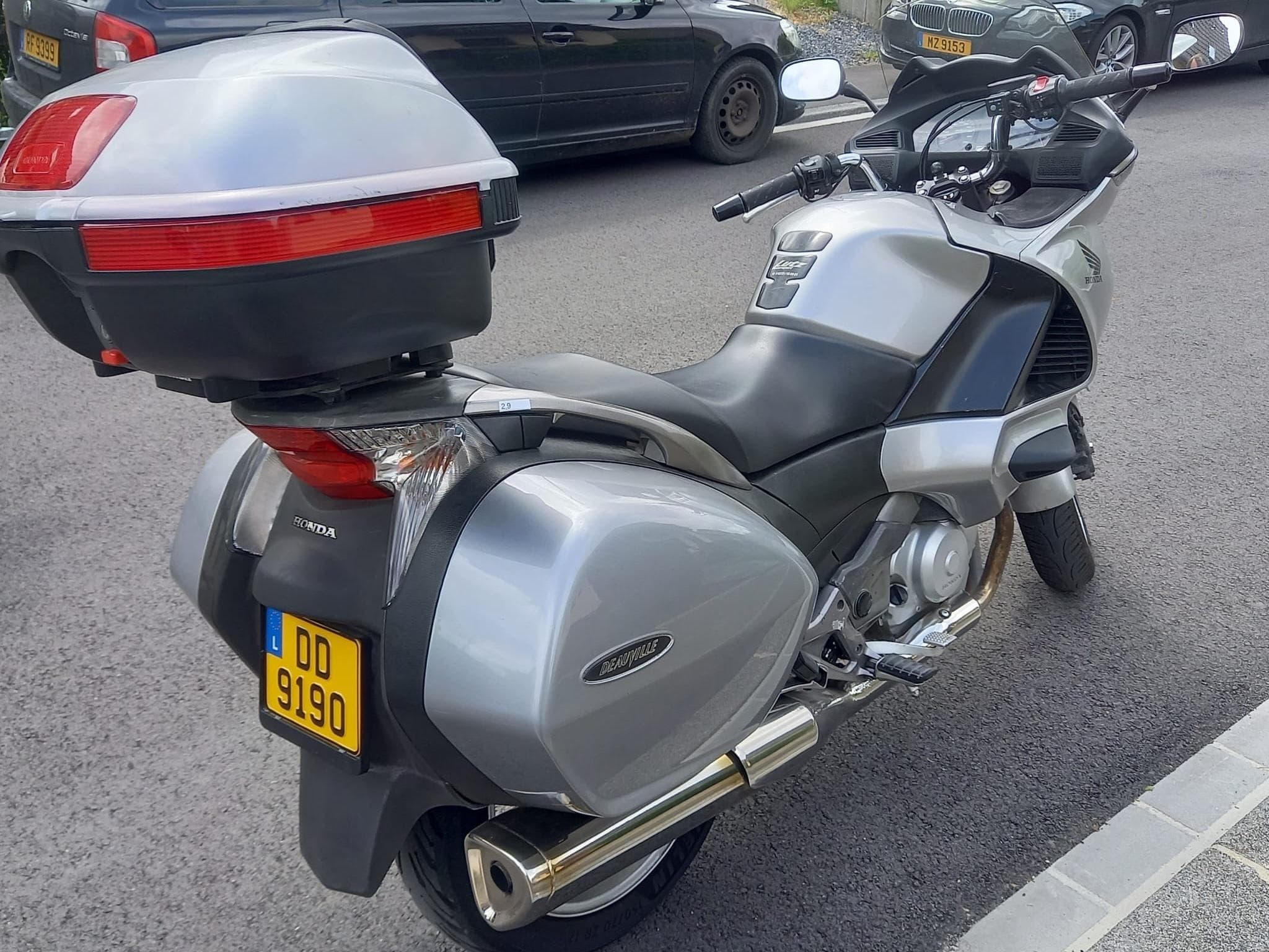 Honda NT NT700va (2010) - Photo 2