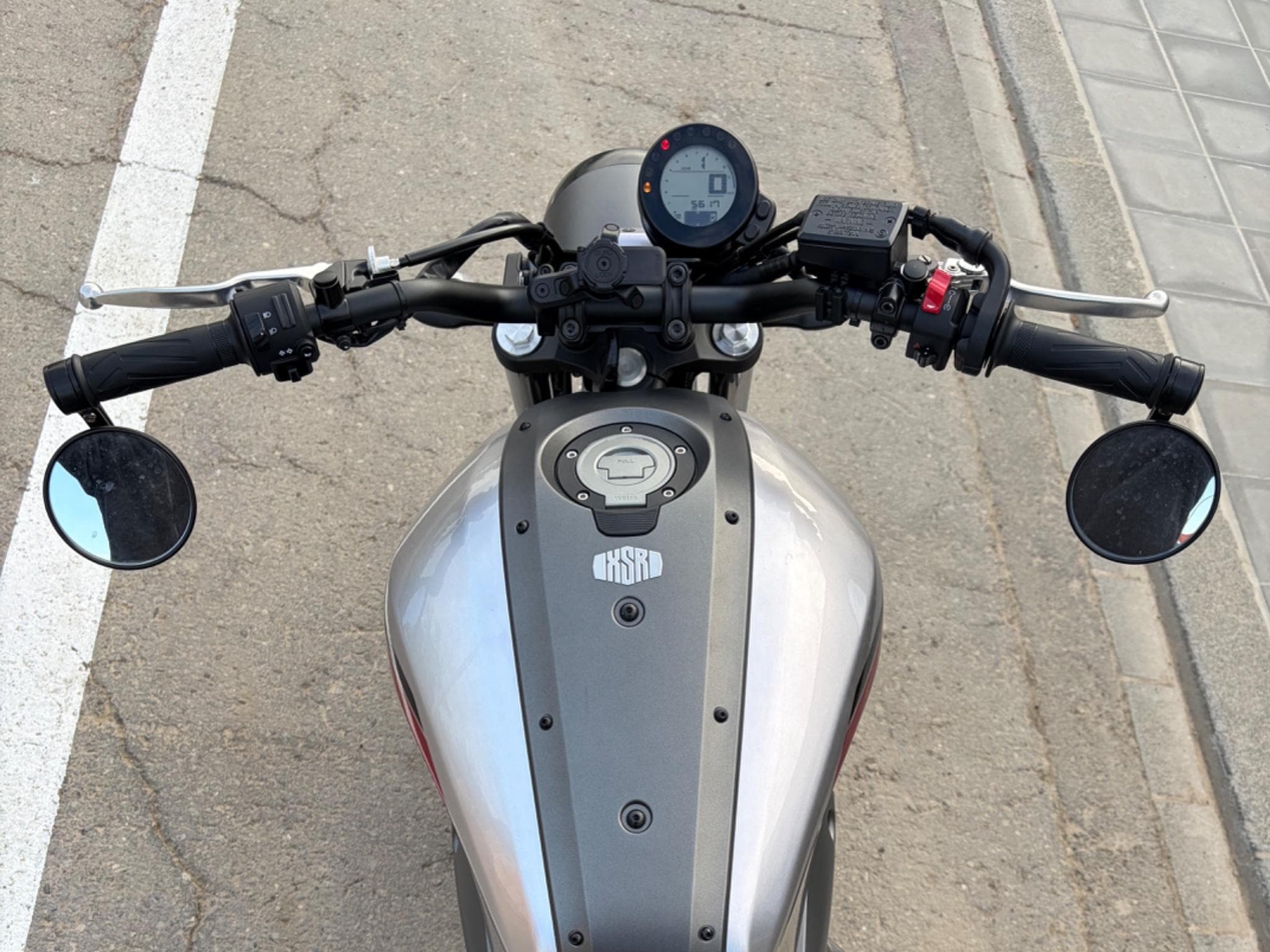 Yamaha XSR 700 (2019) - Foto 5