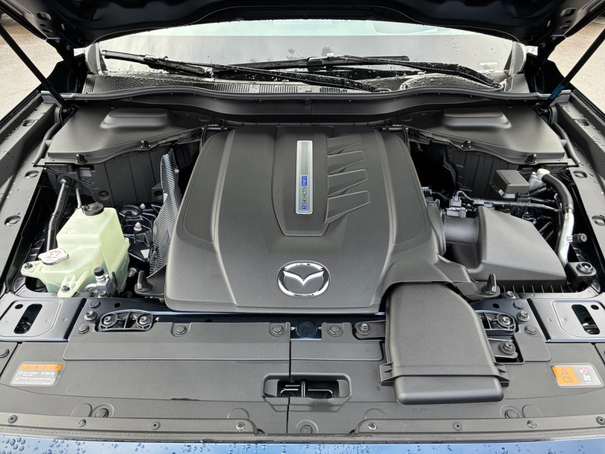 Mazda CX-60 2.5L e-SKYACTIV PHEV 327 hp 8AT AWD HOMURA (2026) - Photo 9
