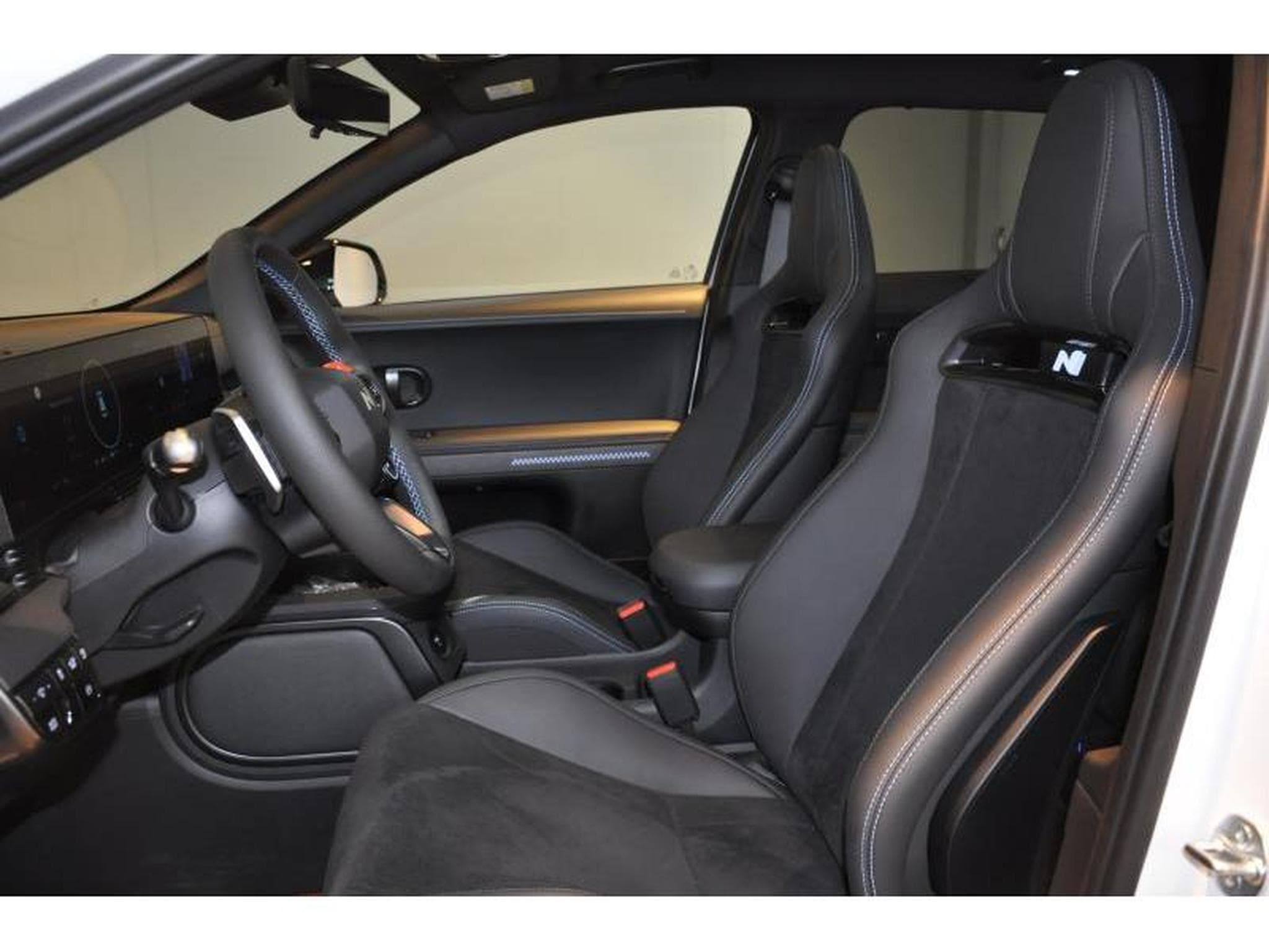 Hyundai Ioniq 5 N 641 AWD TOIT PANO (2025) - Foto 16