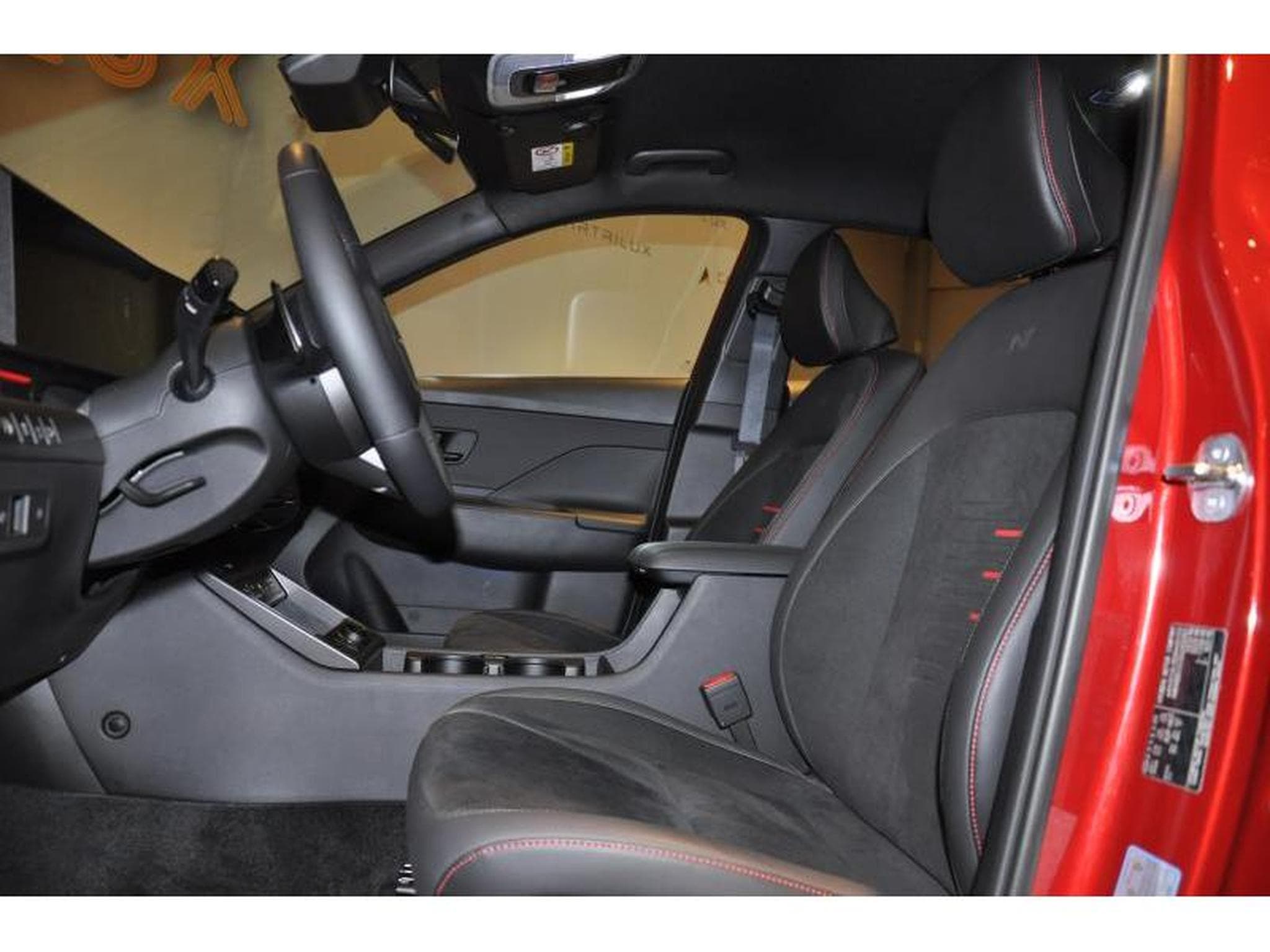 Hyundai Kona SX2 SHINE N-LINE AUTO7 (2025) - Foto 9