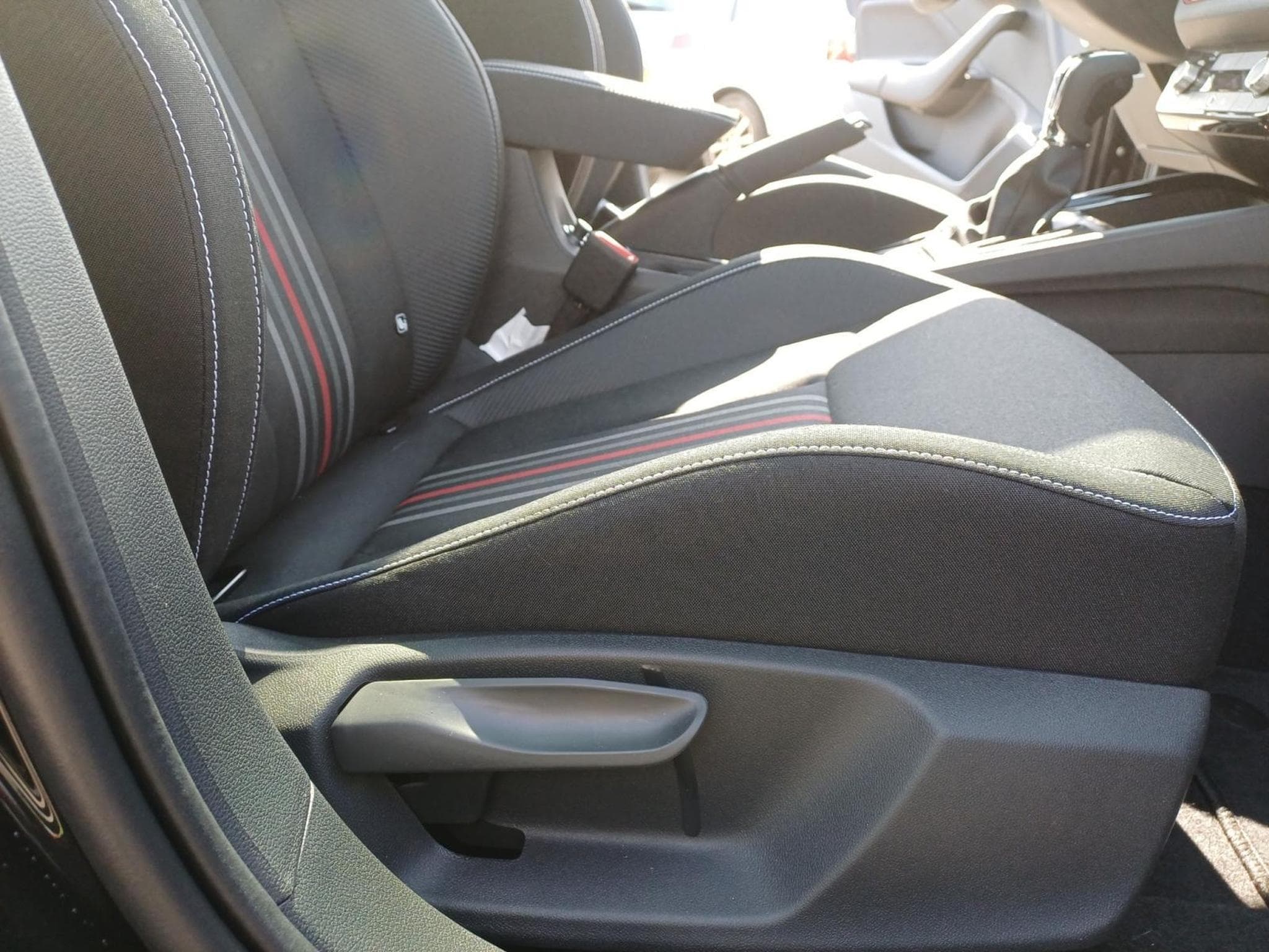 Skoda Kamiq Monte Carlo (2025) - Foto 21