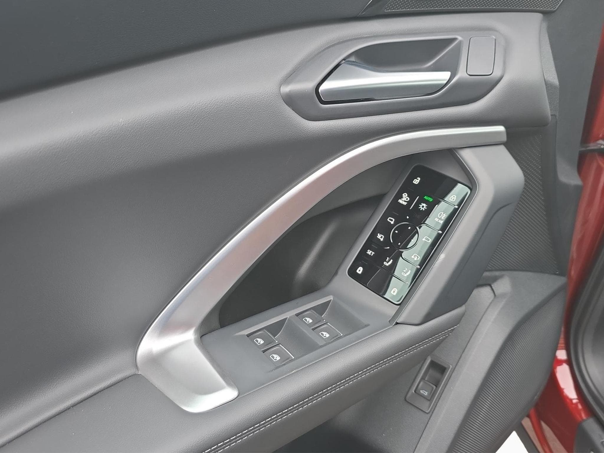 Audi Q5 TDI quattro 150 kW S tronic (2026) - Photo 14