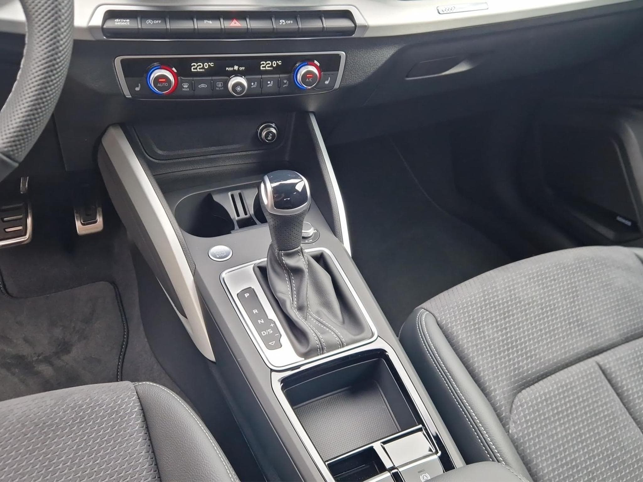 Audi Q2 Advanced (2026) - Photo 11