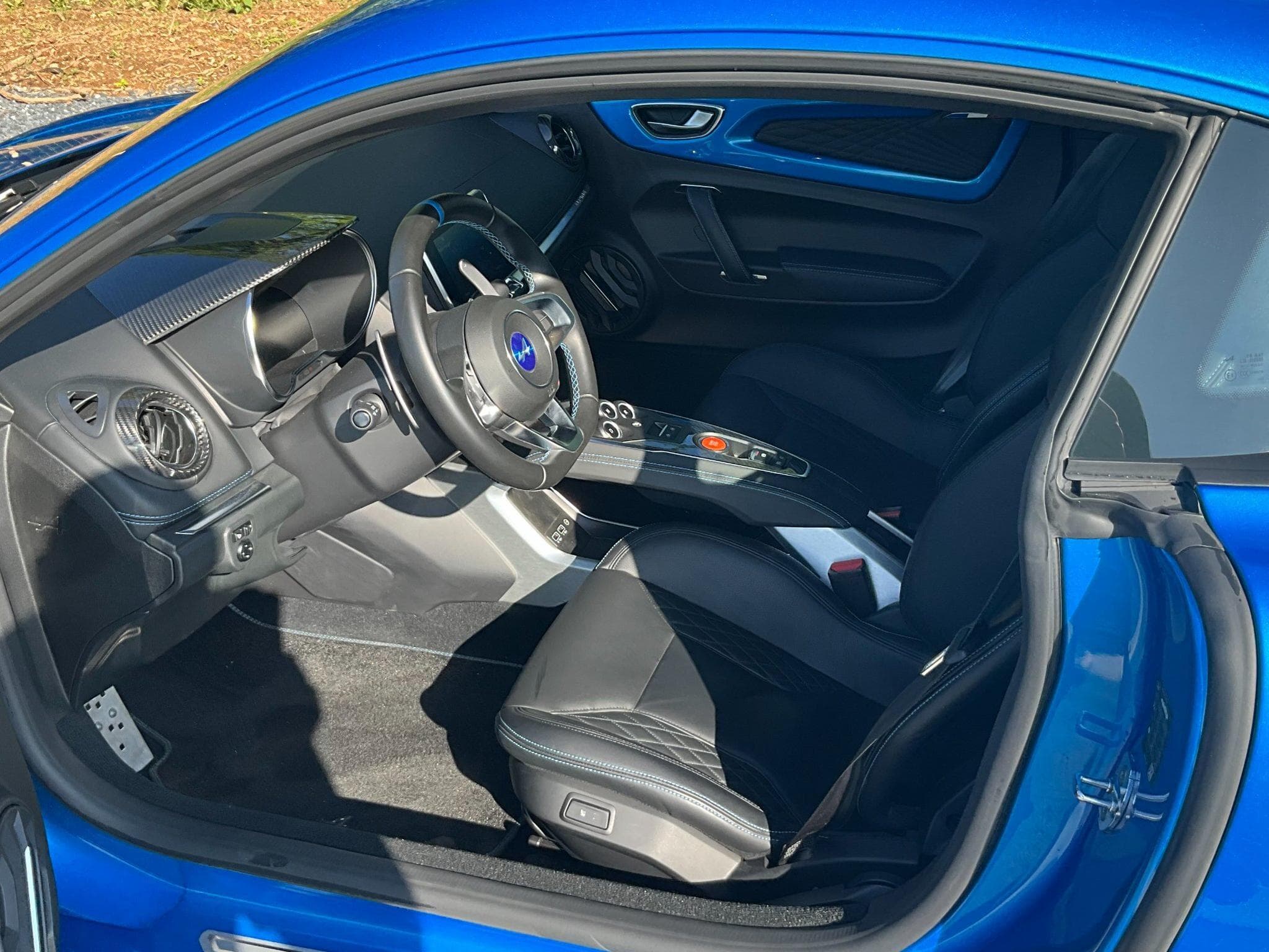 Alpine A110 GT (2022) - Photo 8