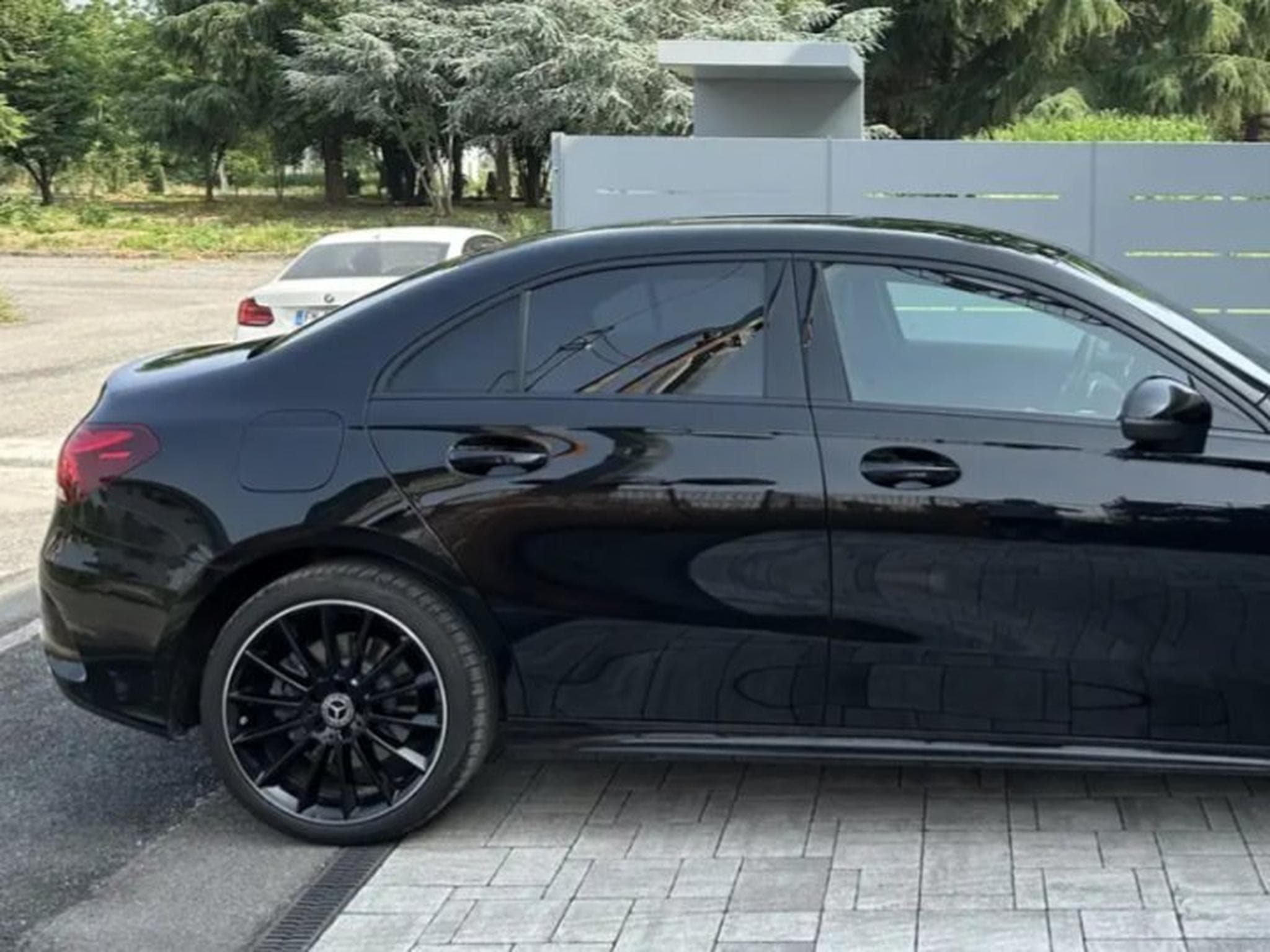 Mercedes A 250 A 250 e 8G-DCT AMG Line (2022) - Photo 3