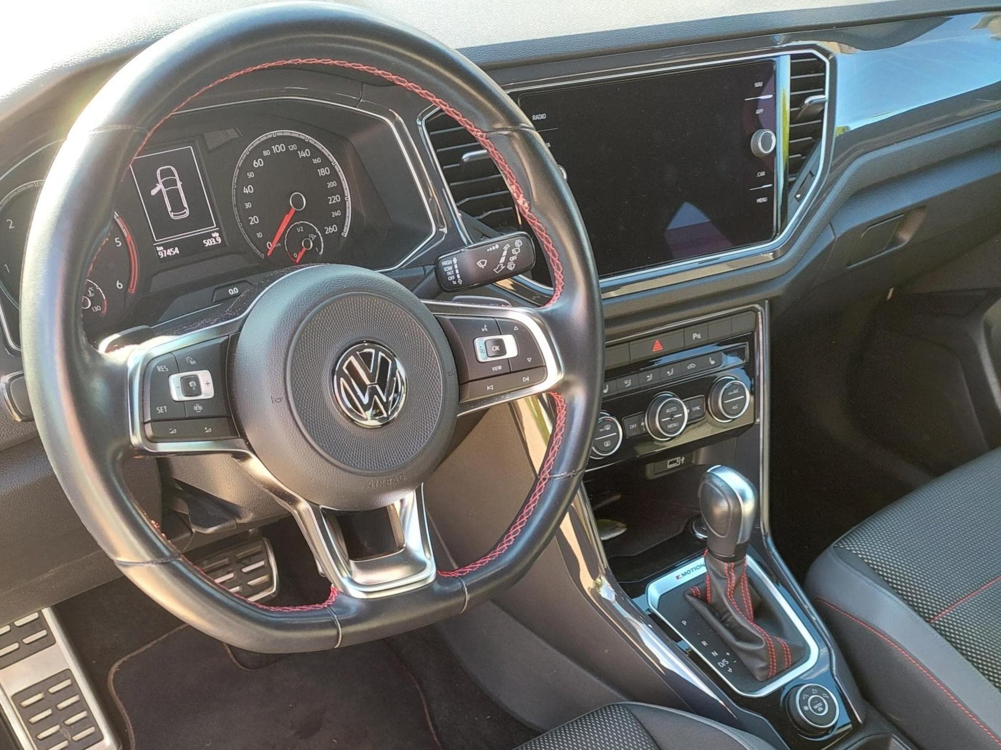 VW T-Roc Sport 2.0 TDI SCR 4 Motion (2020) - Photo 5