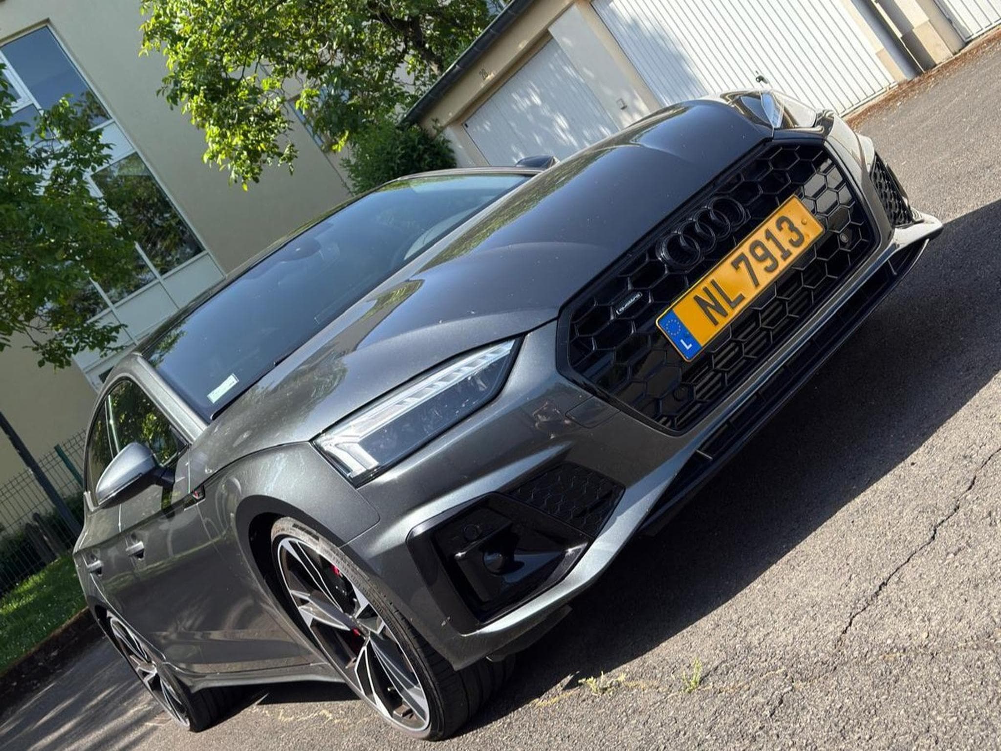 Audi A5 S-line (2023) - Foto 1