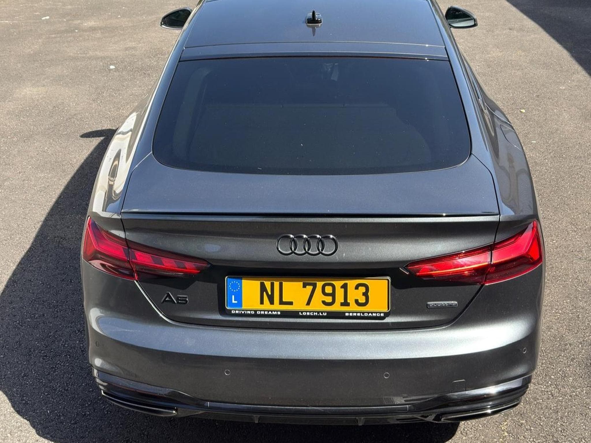 Audi A5 S-line (2023) - Foto 2
