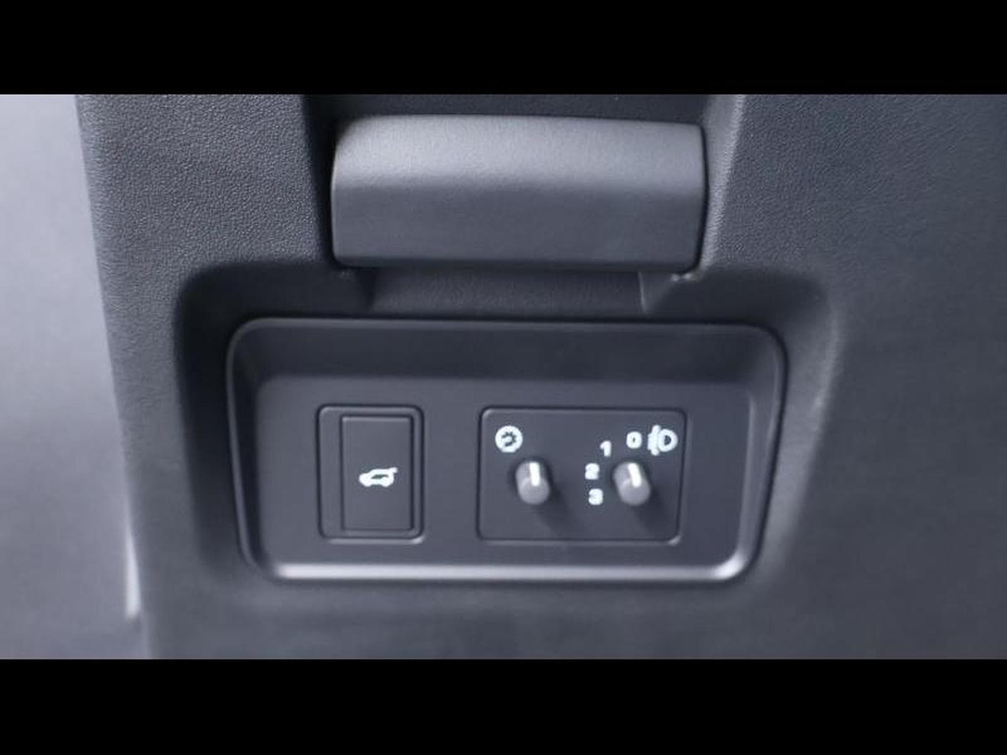 Land-Rover Range Rover Evoque P160 S FWD Auto (2025) - Foto 26