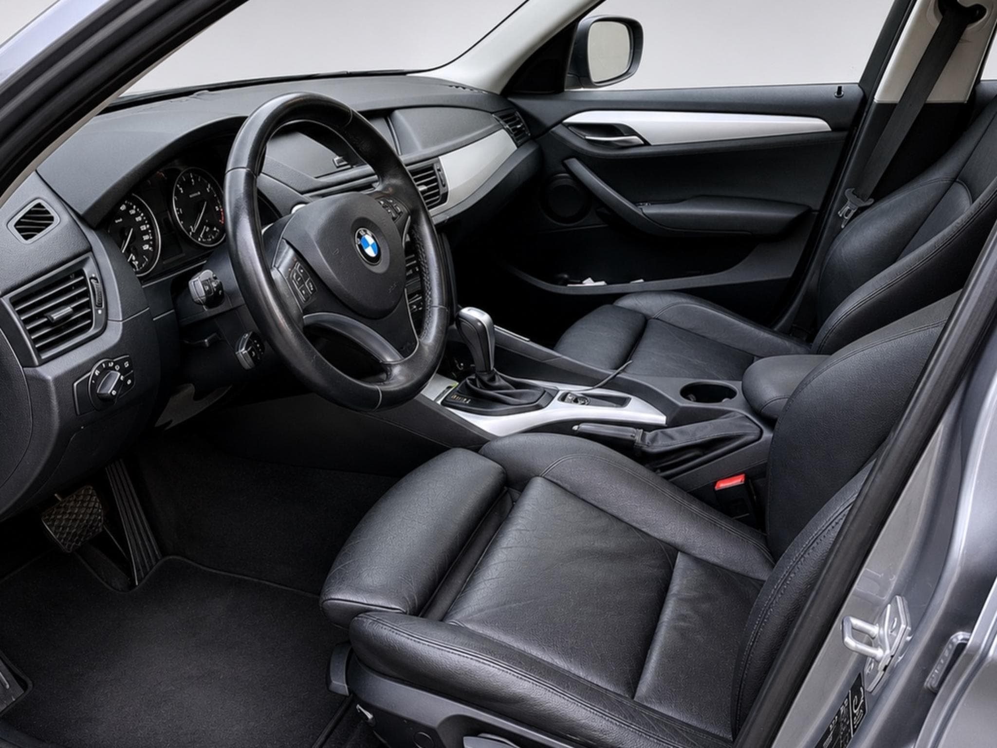BMW X1 XDrive (2010) - Foto 2