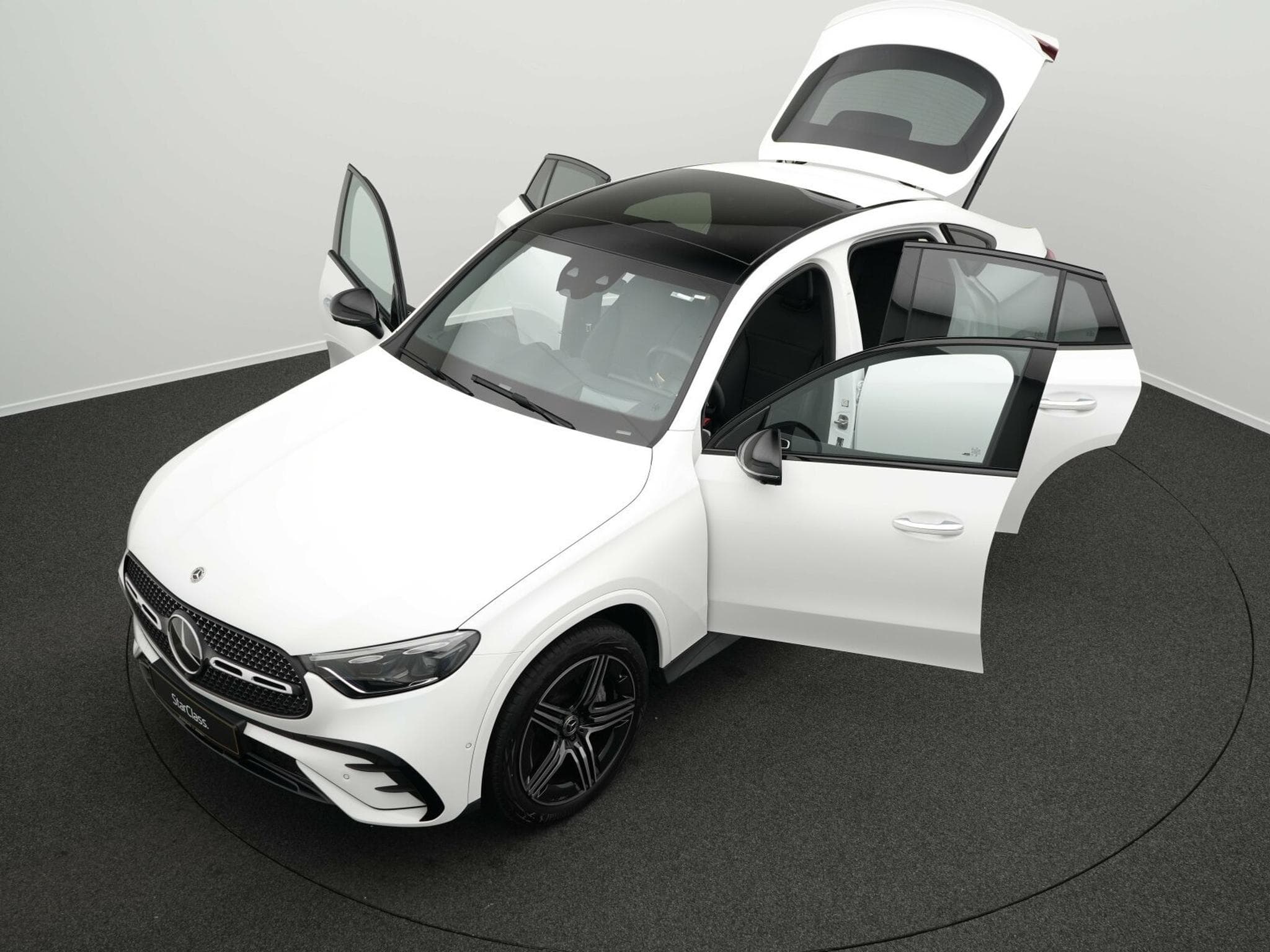 Mercedes GLC 300 4M AMG-Line Cpe Digital+Pano+Airm+Burm (2024) - Photo 14