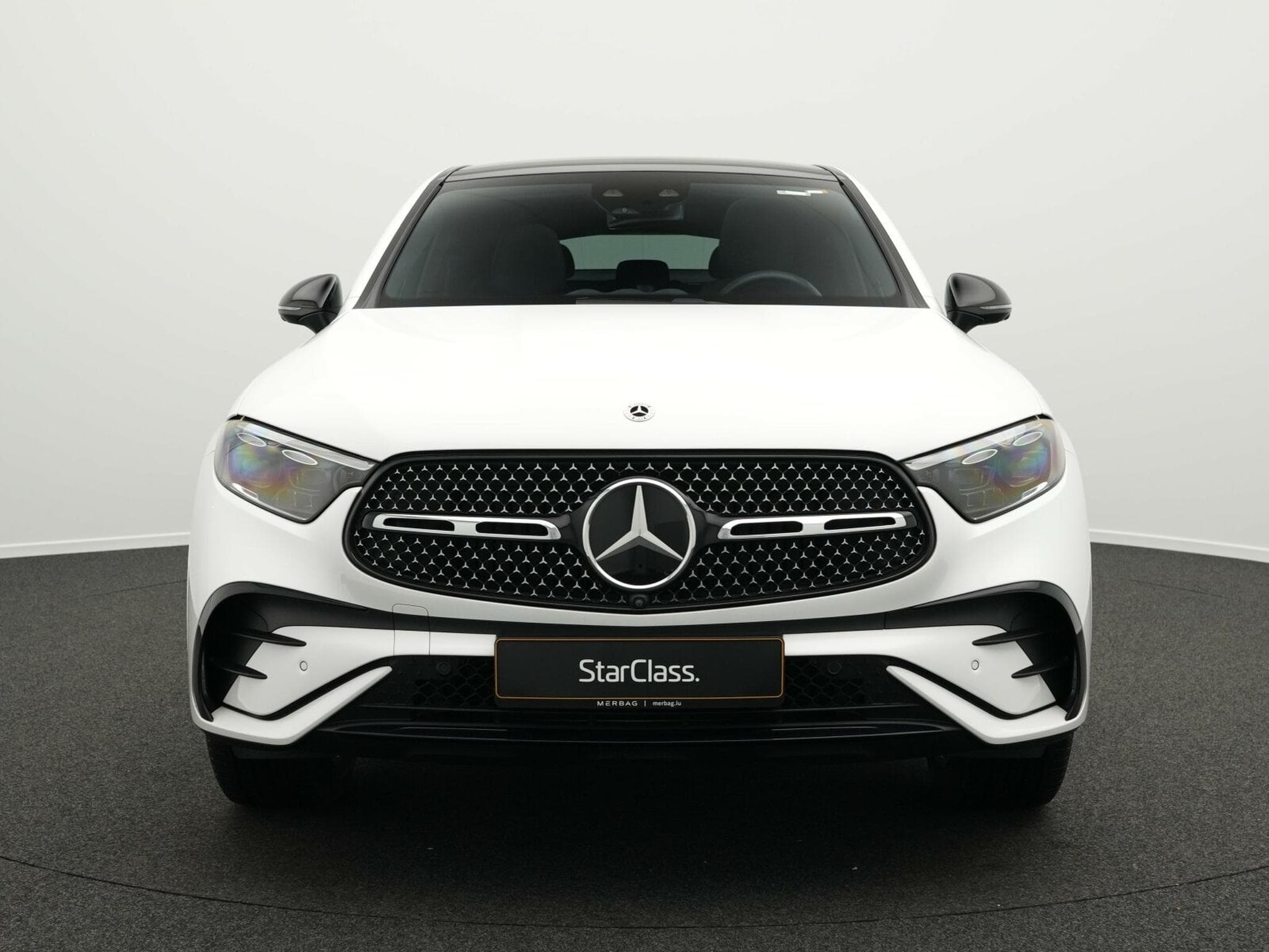 Mercedes GLC 300 4M AMG-Line Cpe Digital+Pano+Airm+Burm (2024) - Photo 2